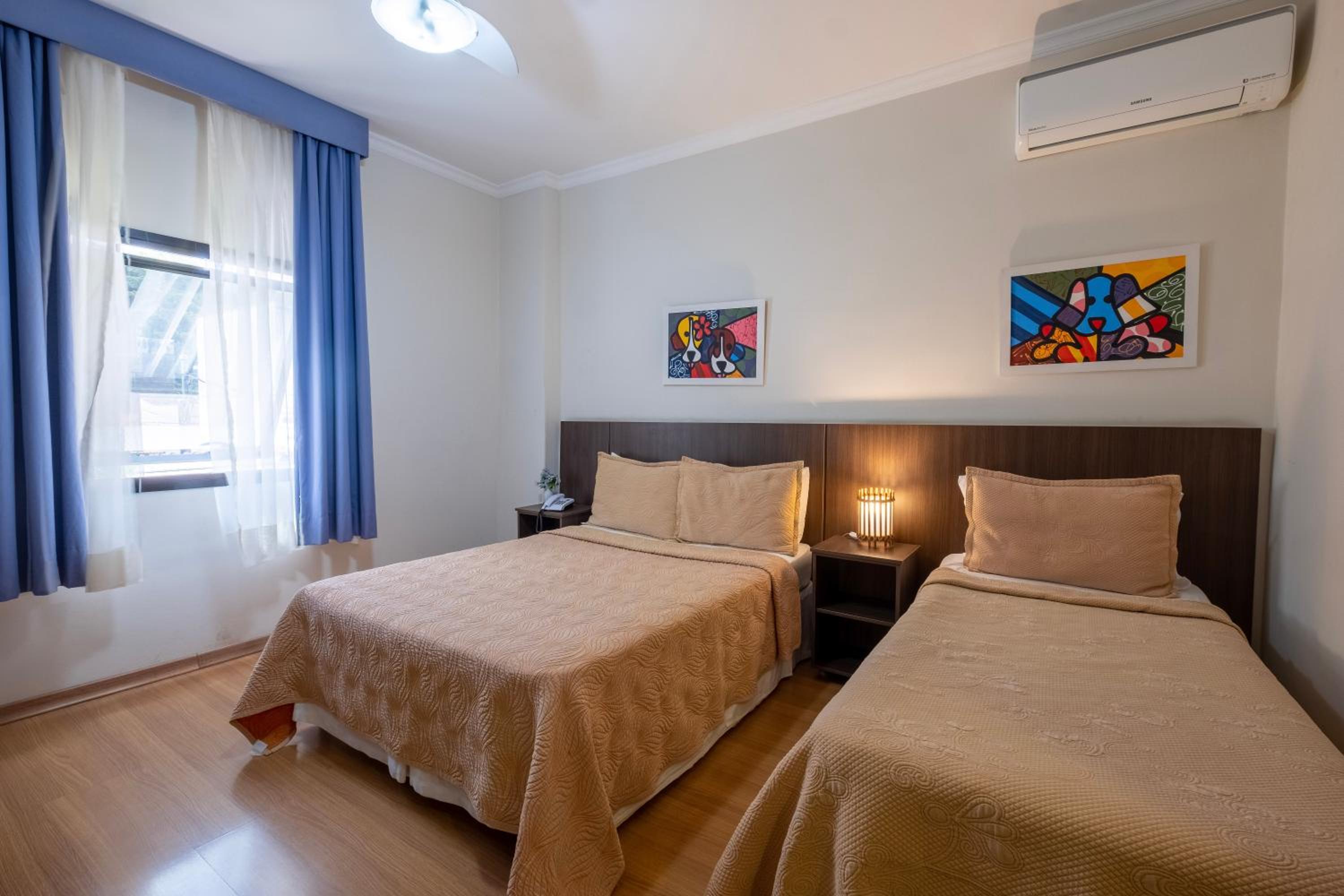 Executive Suite - Photo 5