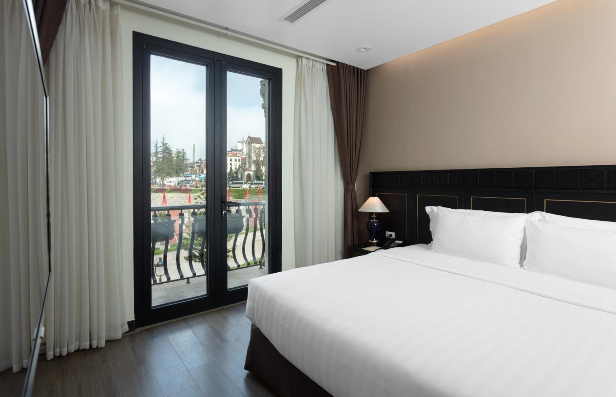 Deluxe Double Or Twin Room photo 3