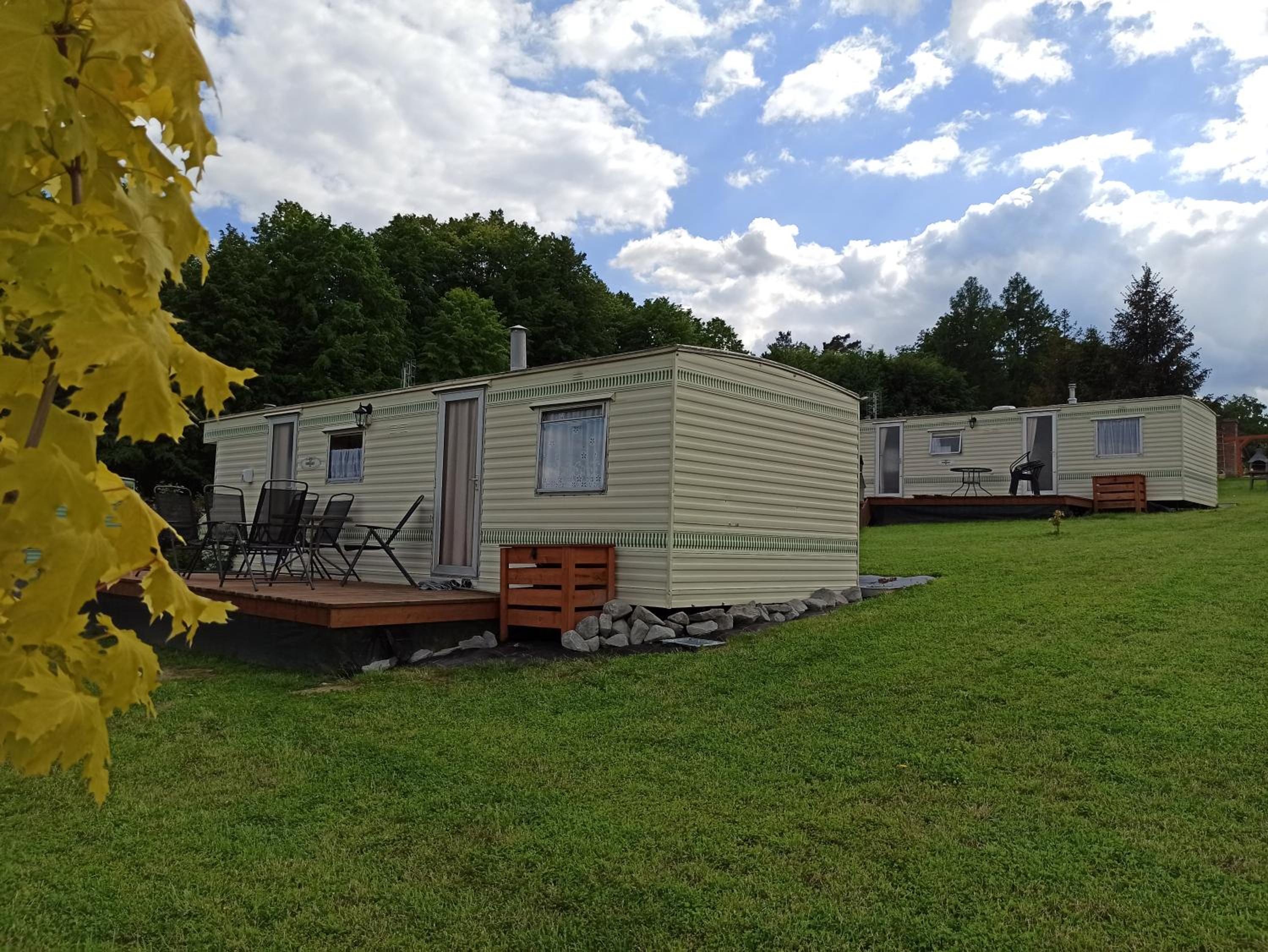 Mobile Home - Photo 1