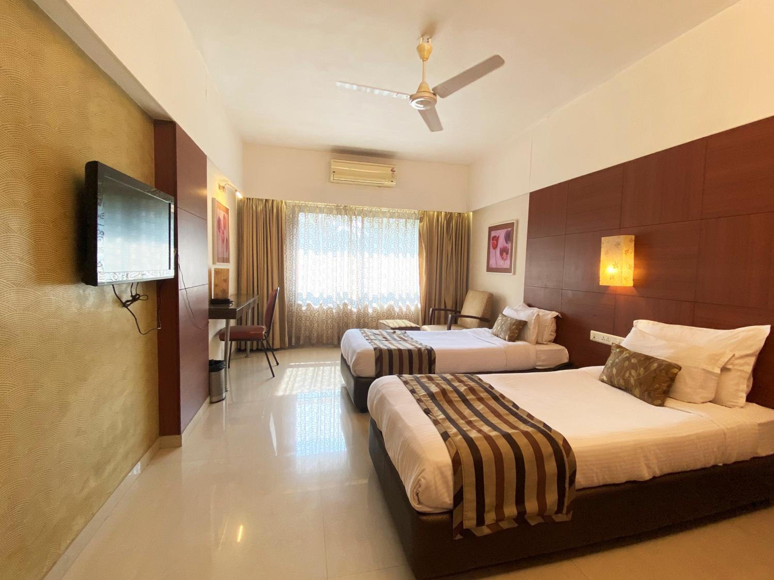 Deluxe Twin Room - Photo 4