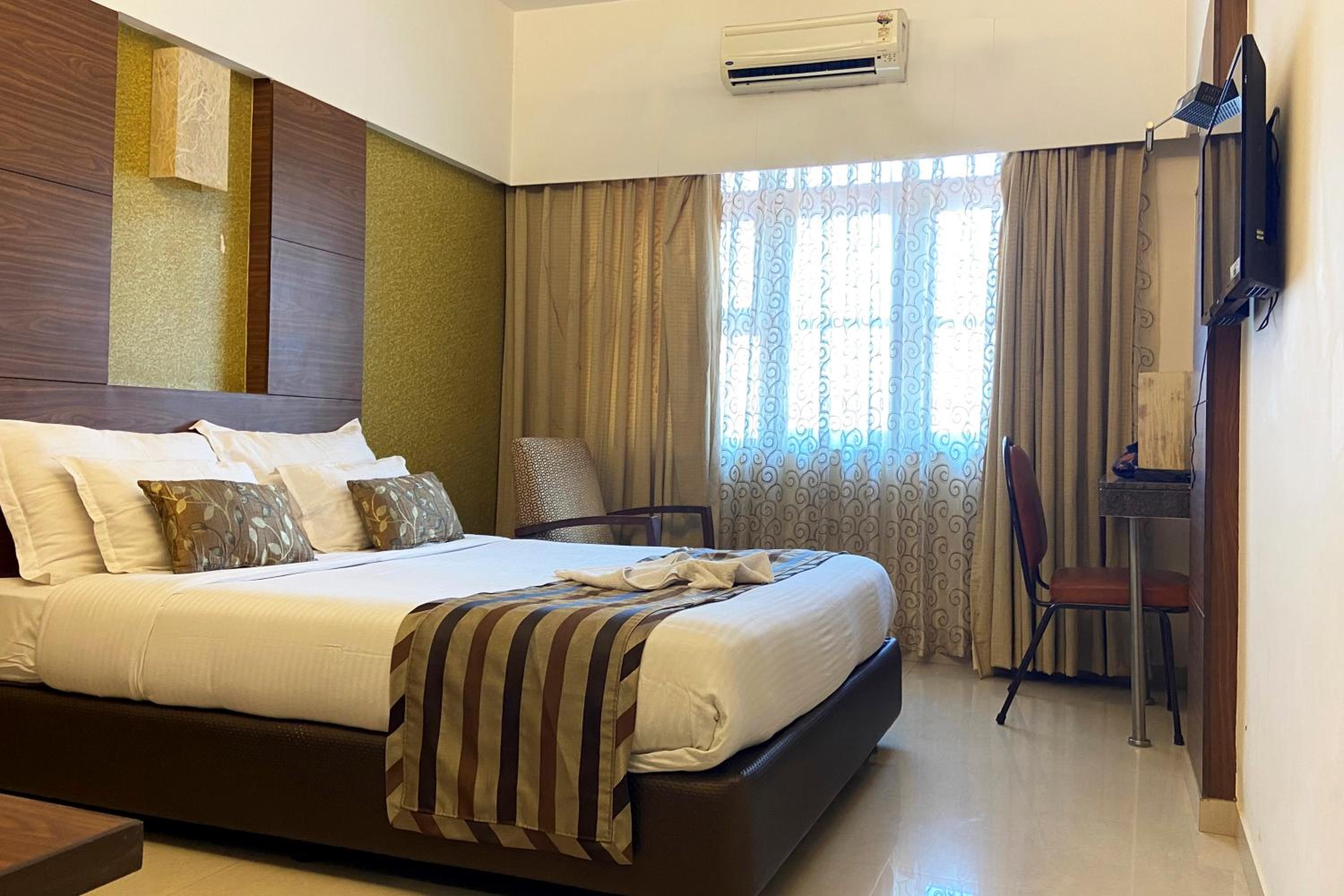 Deluxe Double Room - Photo 2