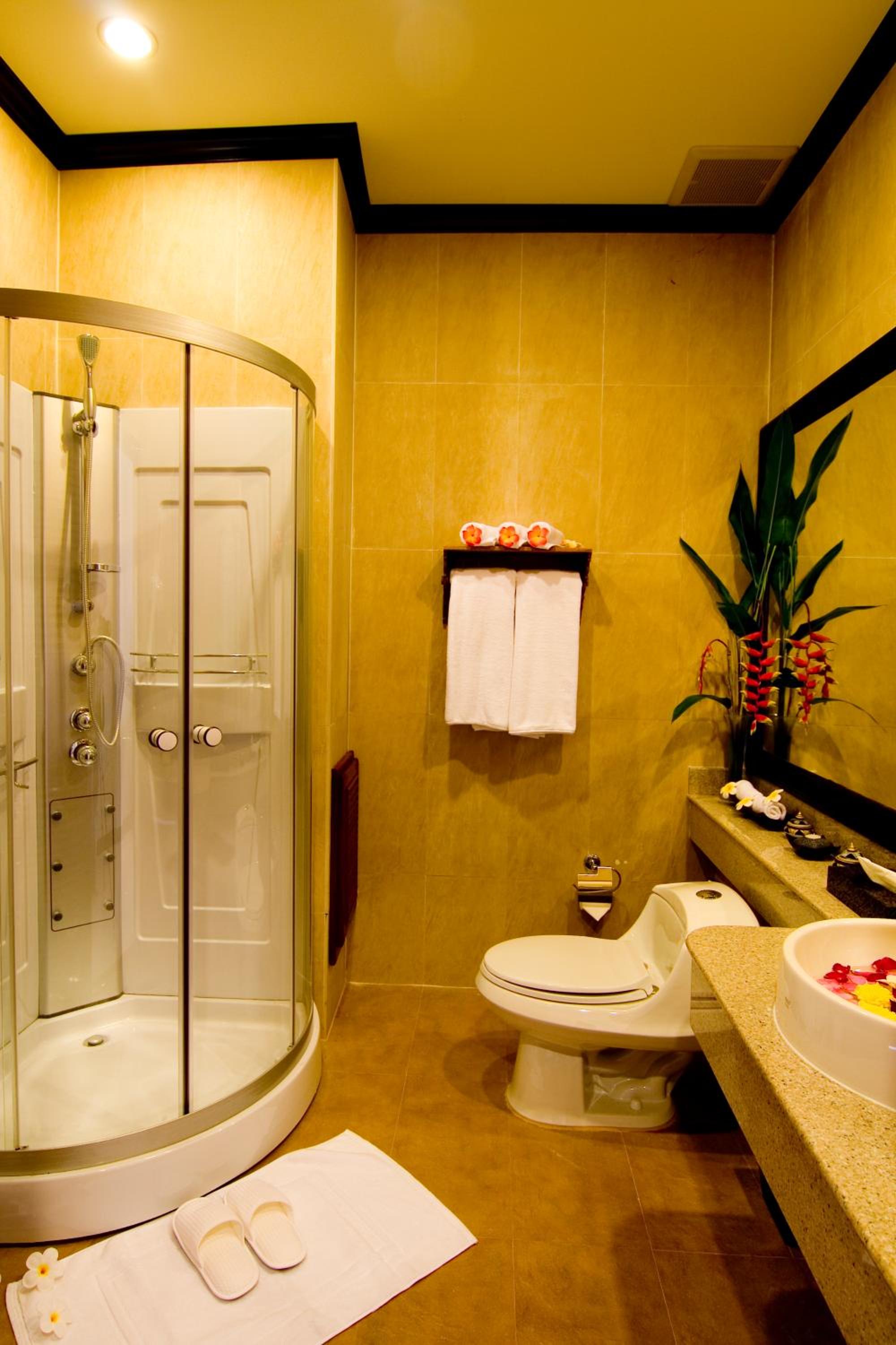 Balcony Room - Photo 14
