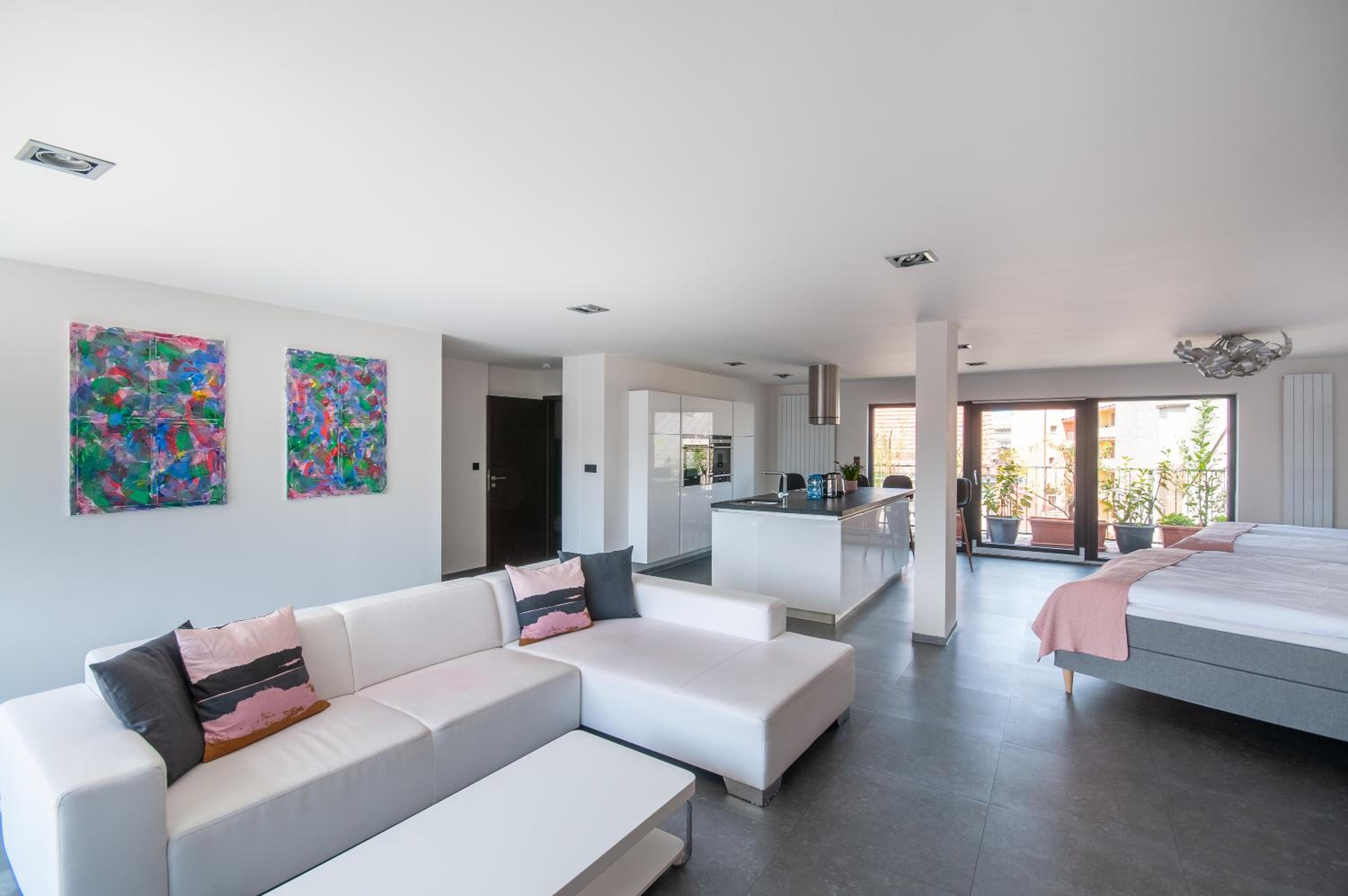 Superior Apartment photo 1