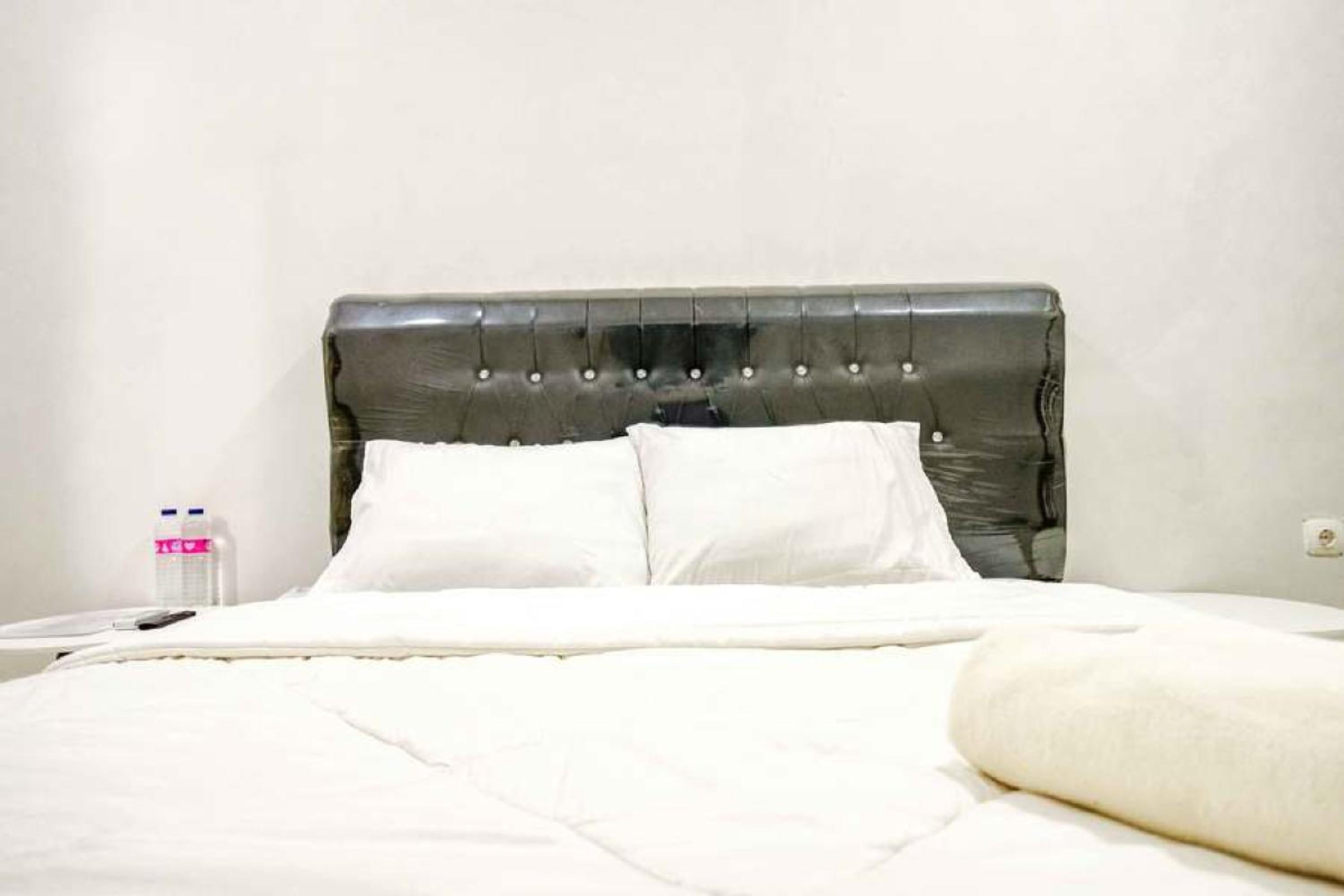 Standard King Room - Photo 4