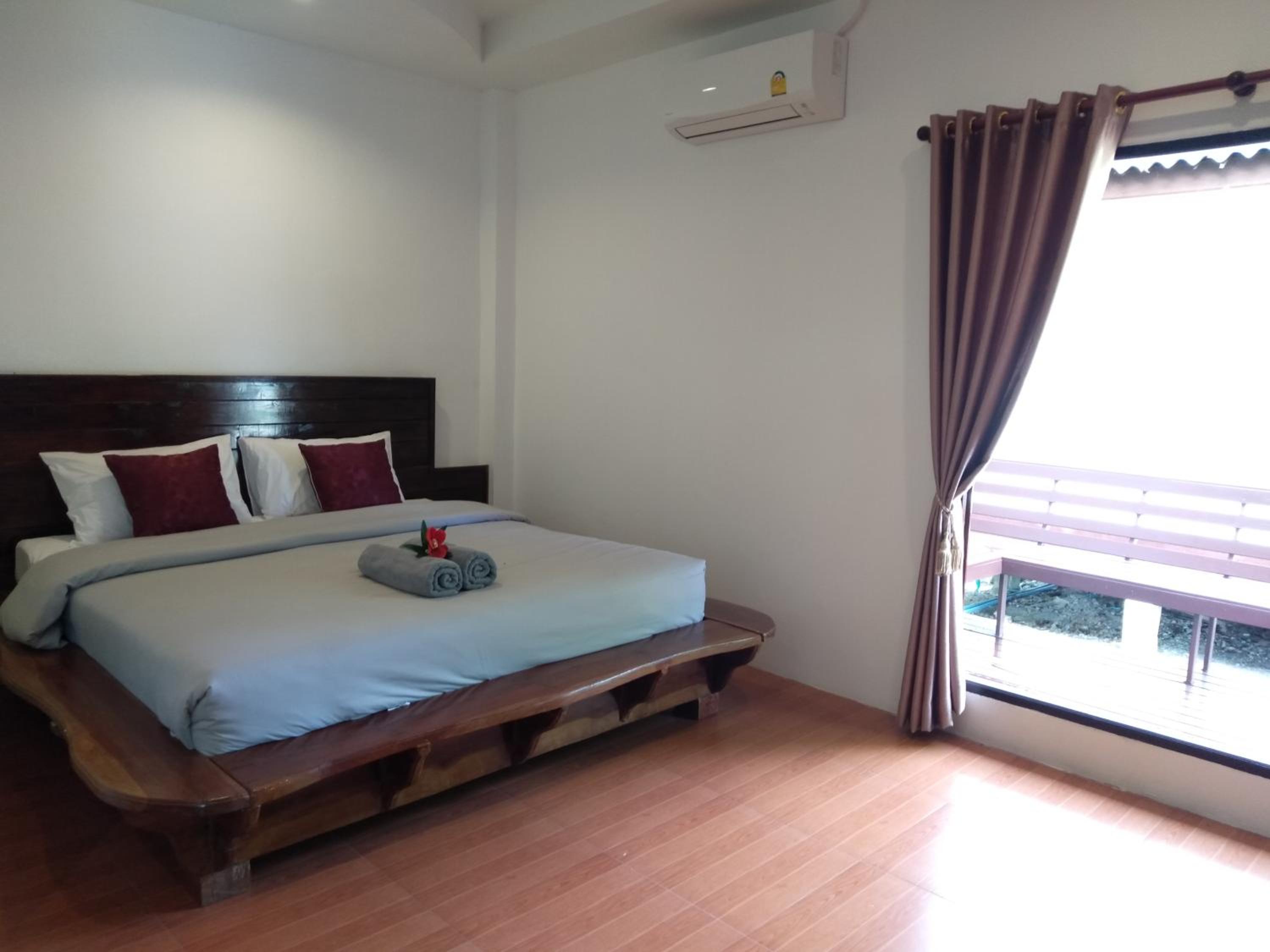 Deluxe Double Room - Photo 1