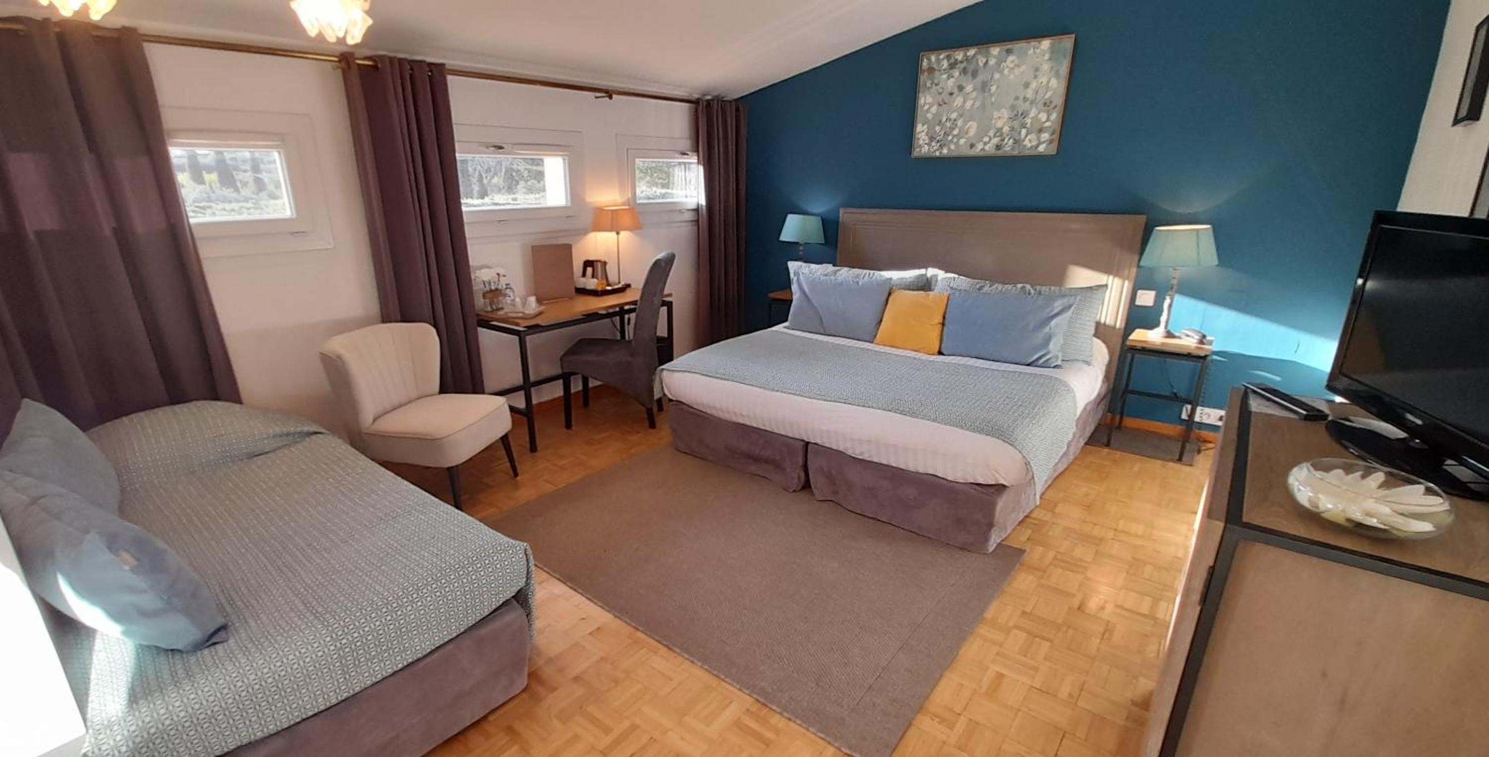 Comfort Triple Room - Photo 10