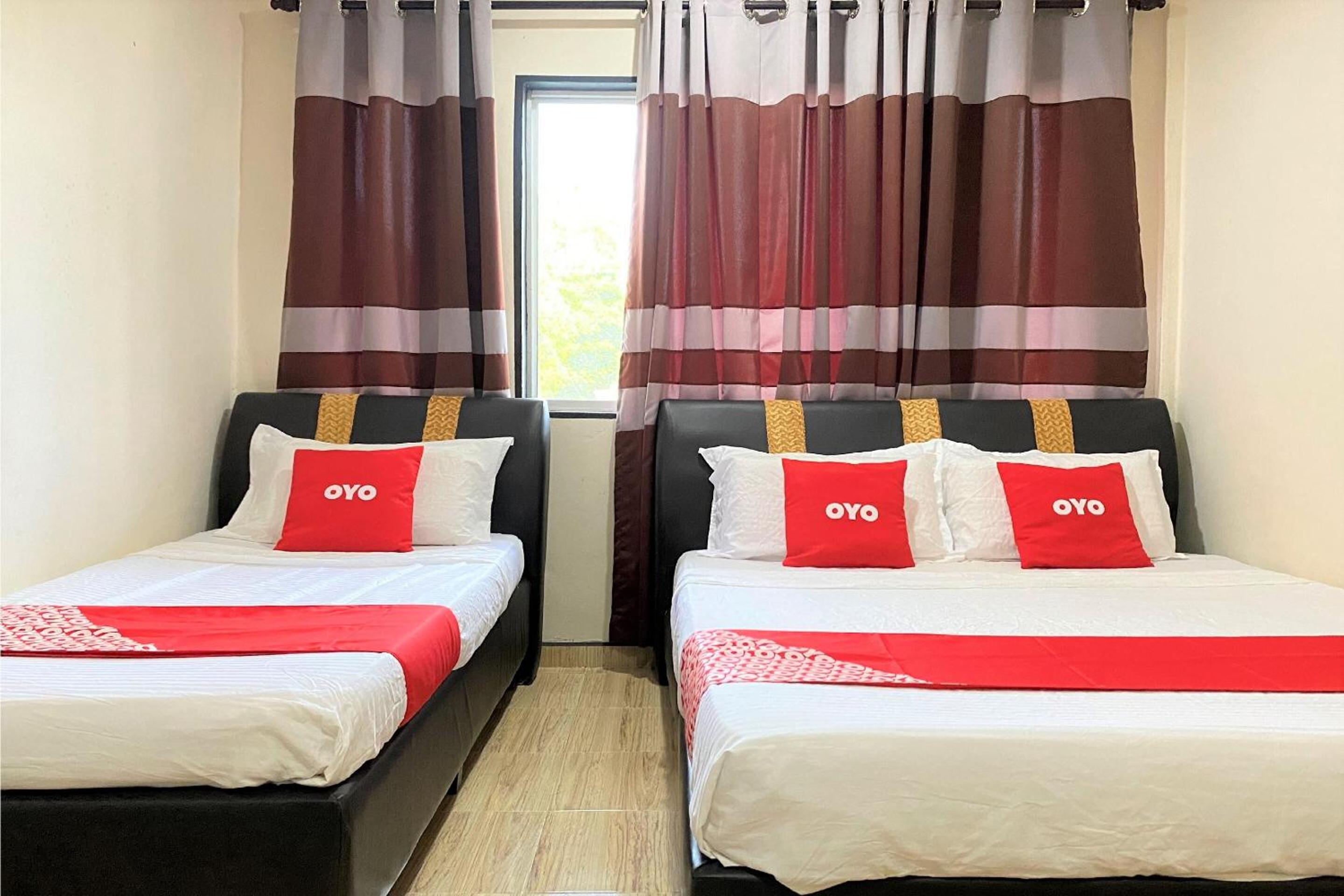 Deluxe Triple Room - Photo 4