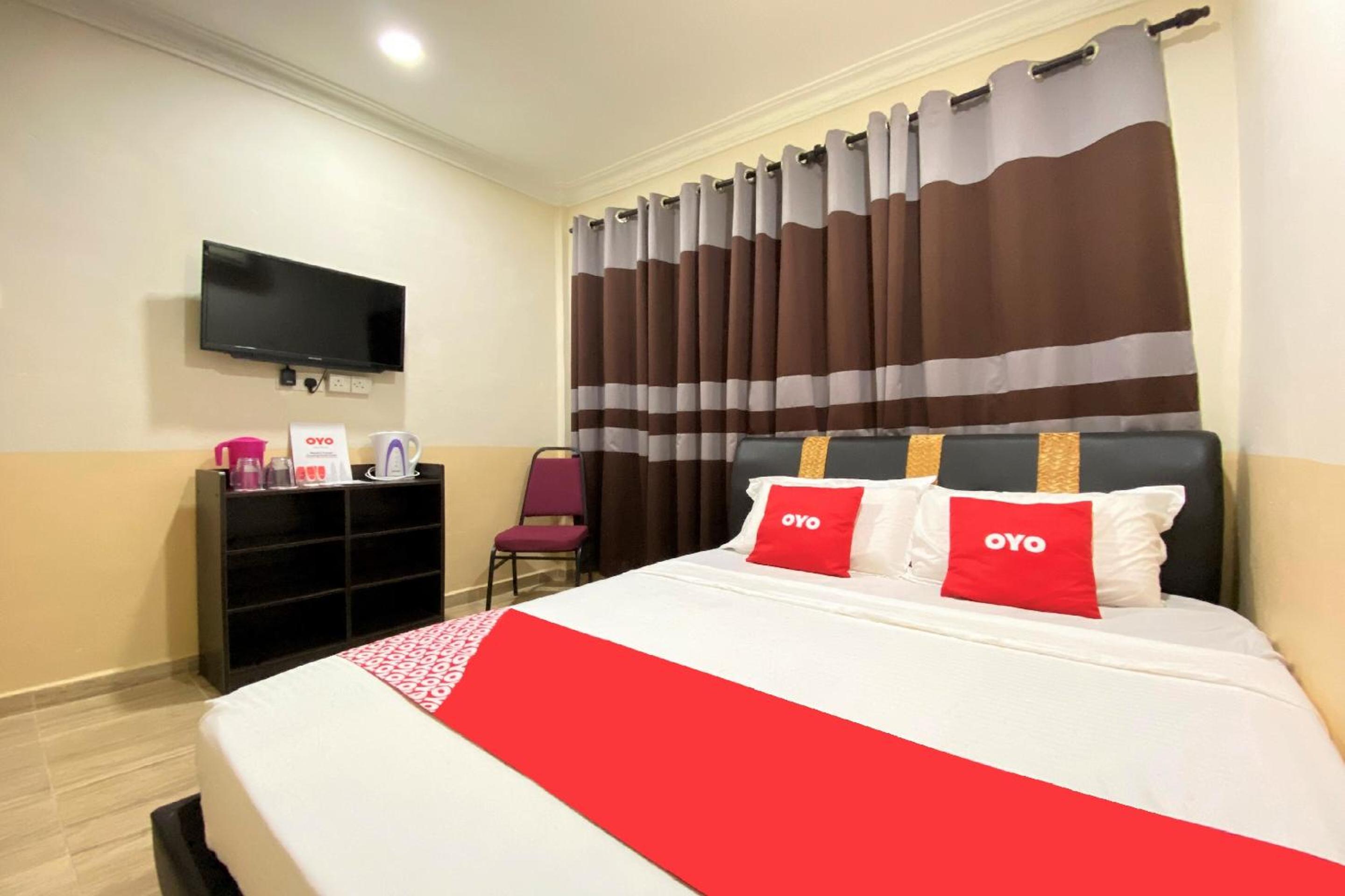 Deluxe Double Room - Photo 4