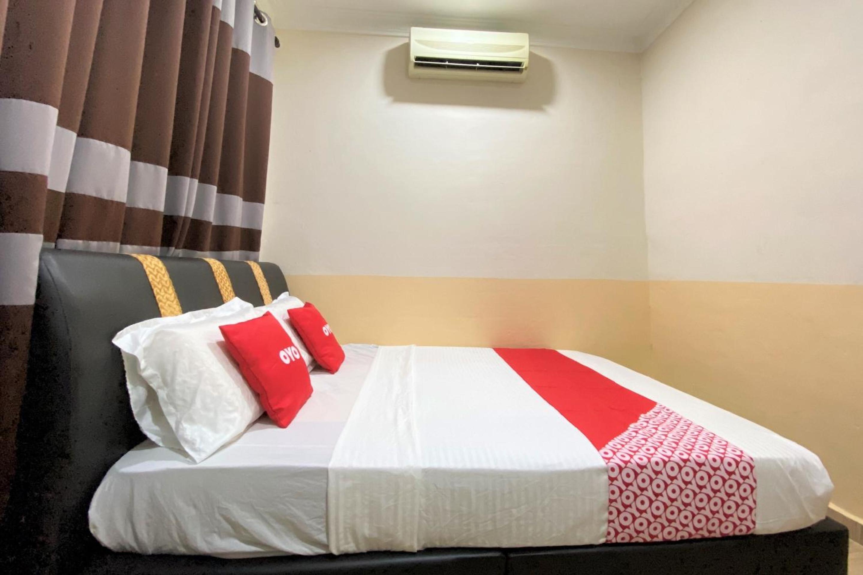 Deluxe Double Room - Photo 5