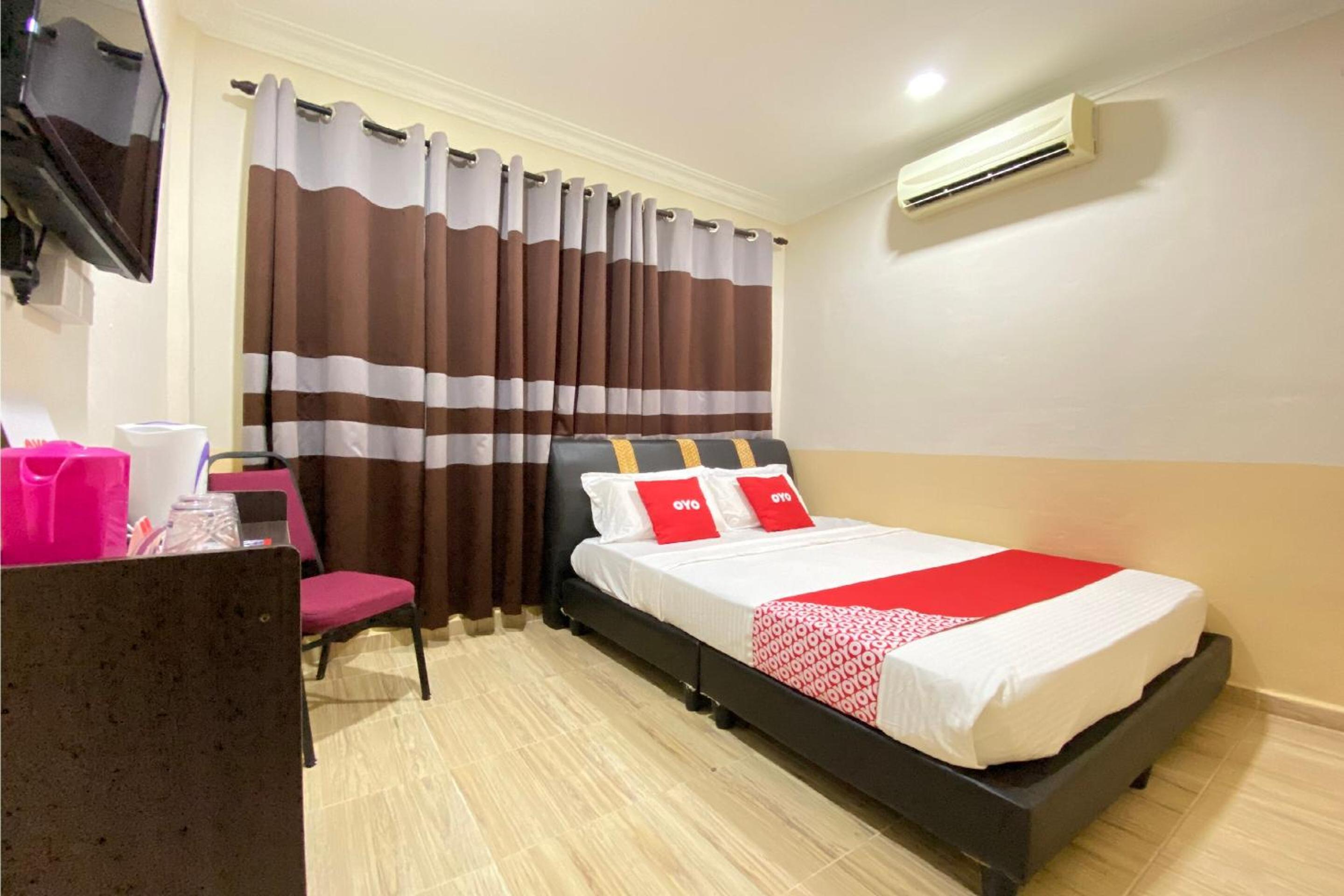 Deluxe Double Room - Photo 2