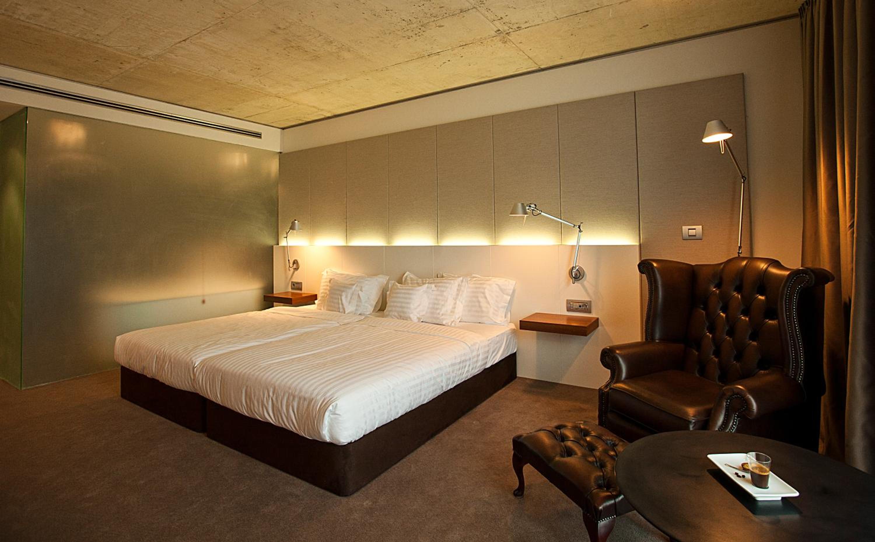 Standard Double Room - Photo 4