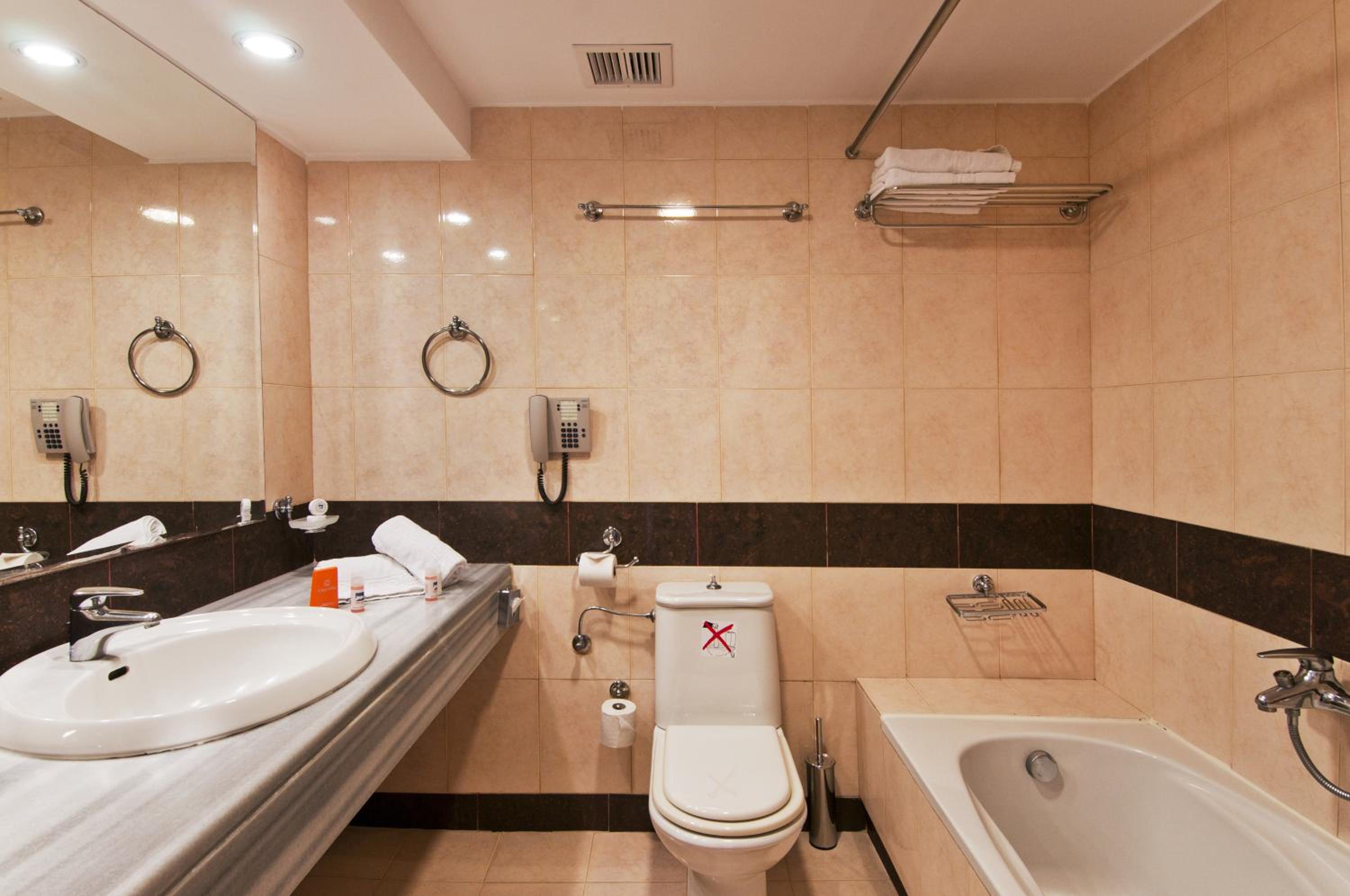 Junior Suite with Sea View - Photo 3