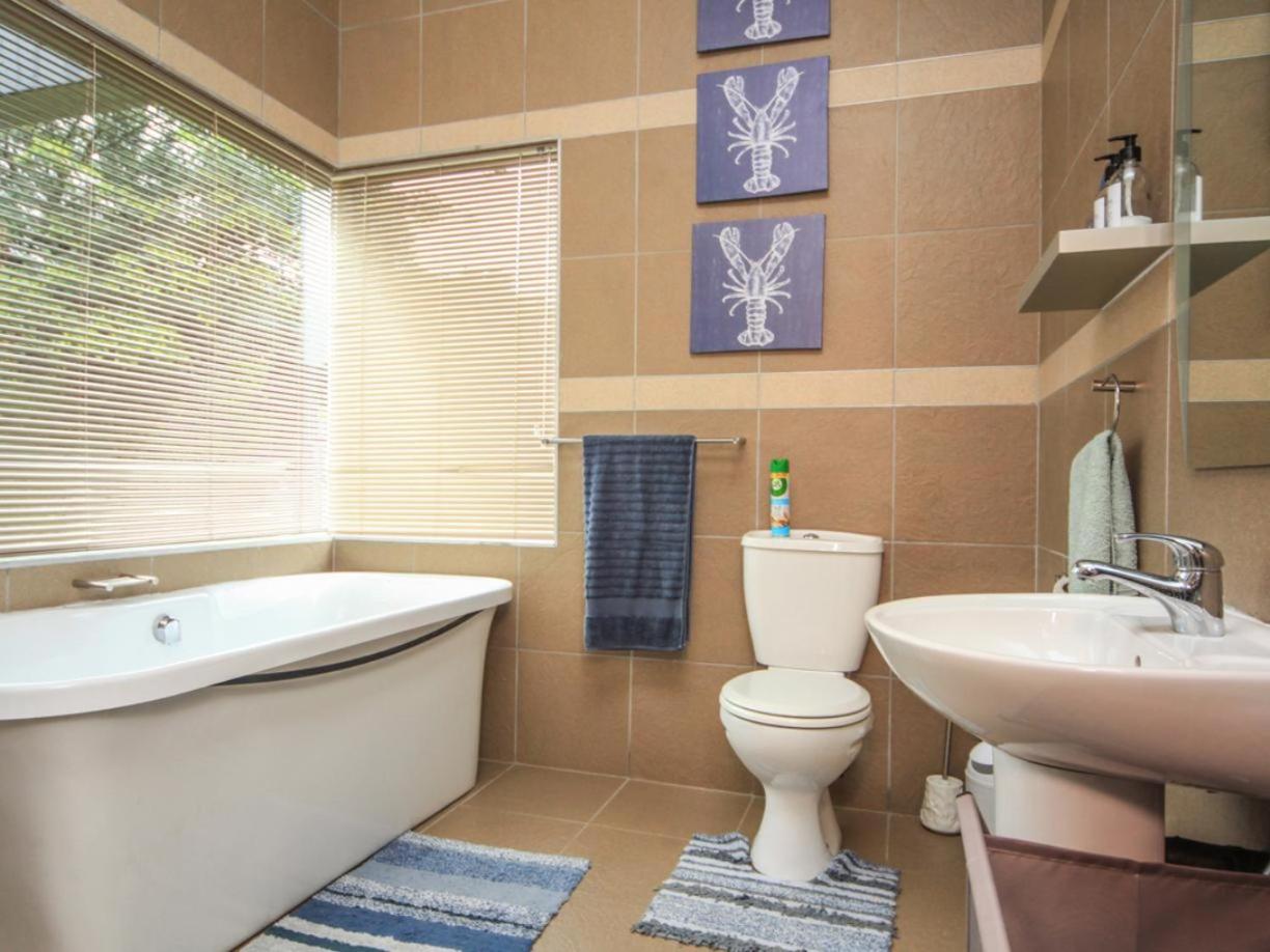 Luxury Villa photo 2