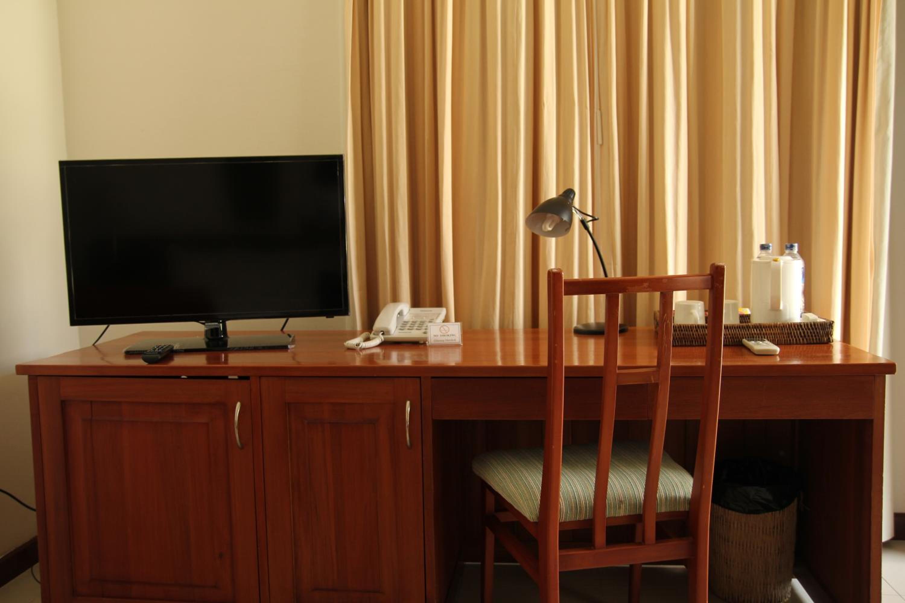 Standard Double or Twin Room - Photo 1