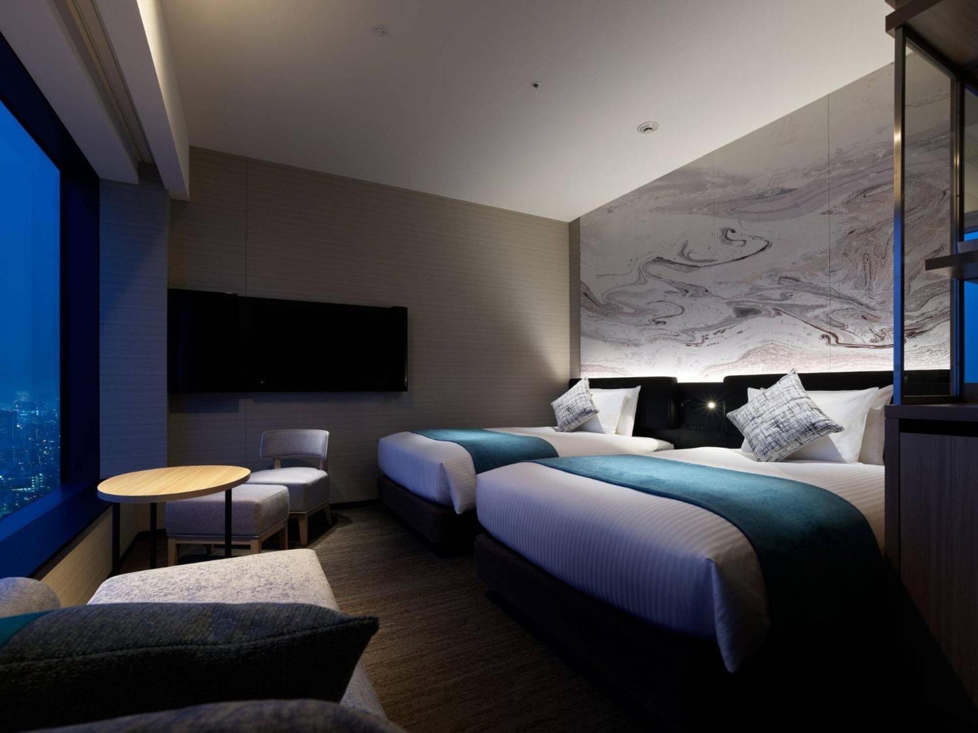 Superior Twin Room with View Bath - Non-Smoking - Photo 4