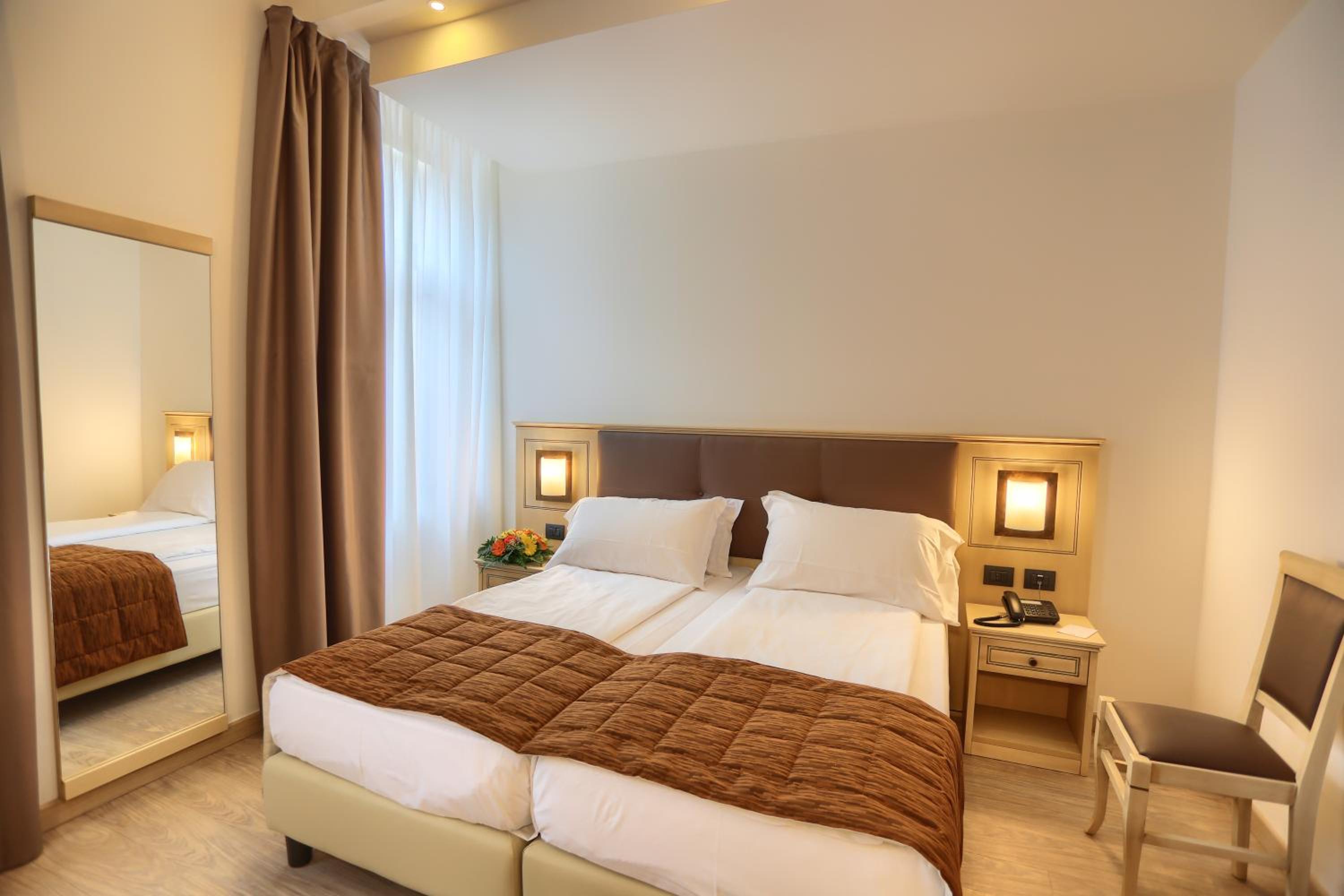 Budget Double or Twin Room photo 3