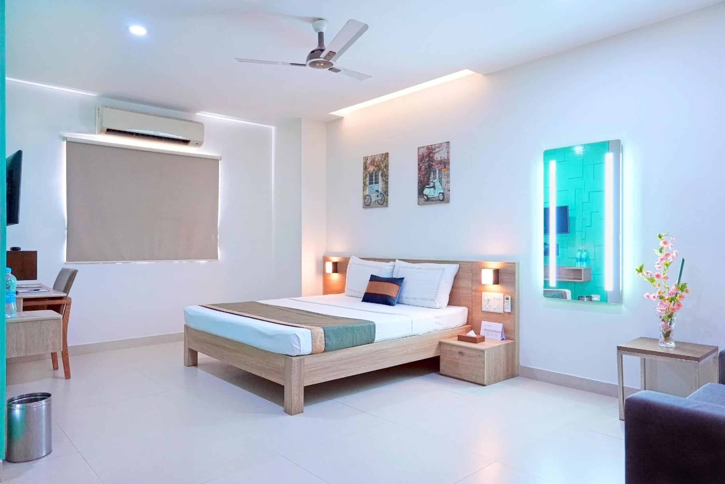 Deluxe Room - Photo 1