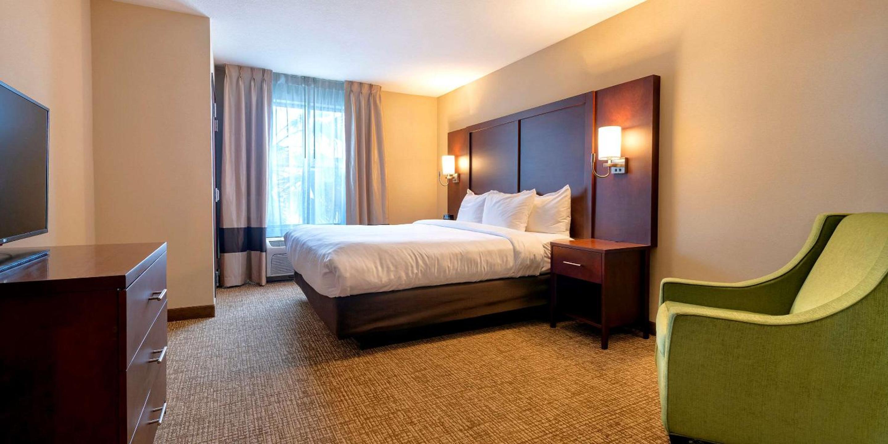 King Parlor Suite - Non Smoking - Photo 6
