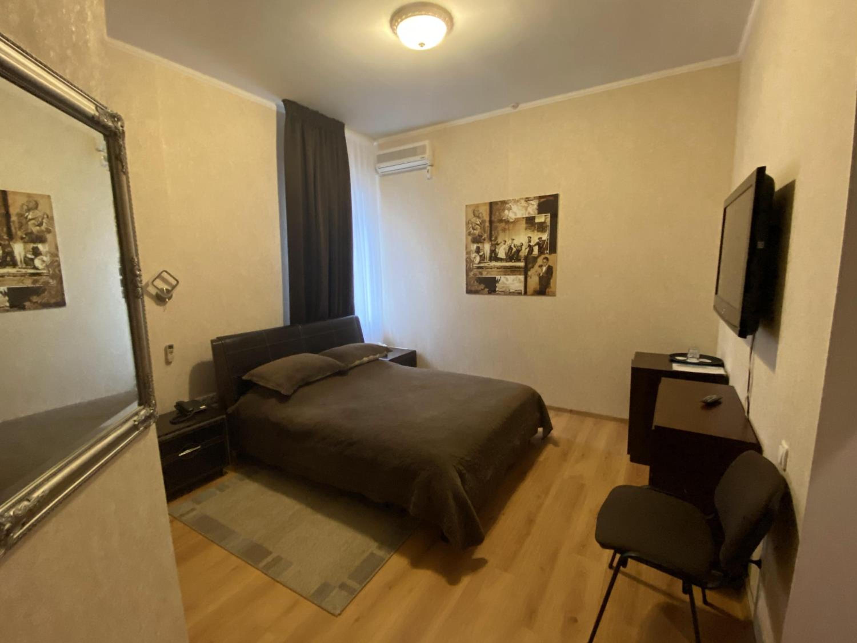 Economy Double Room photo 1