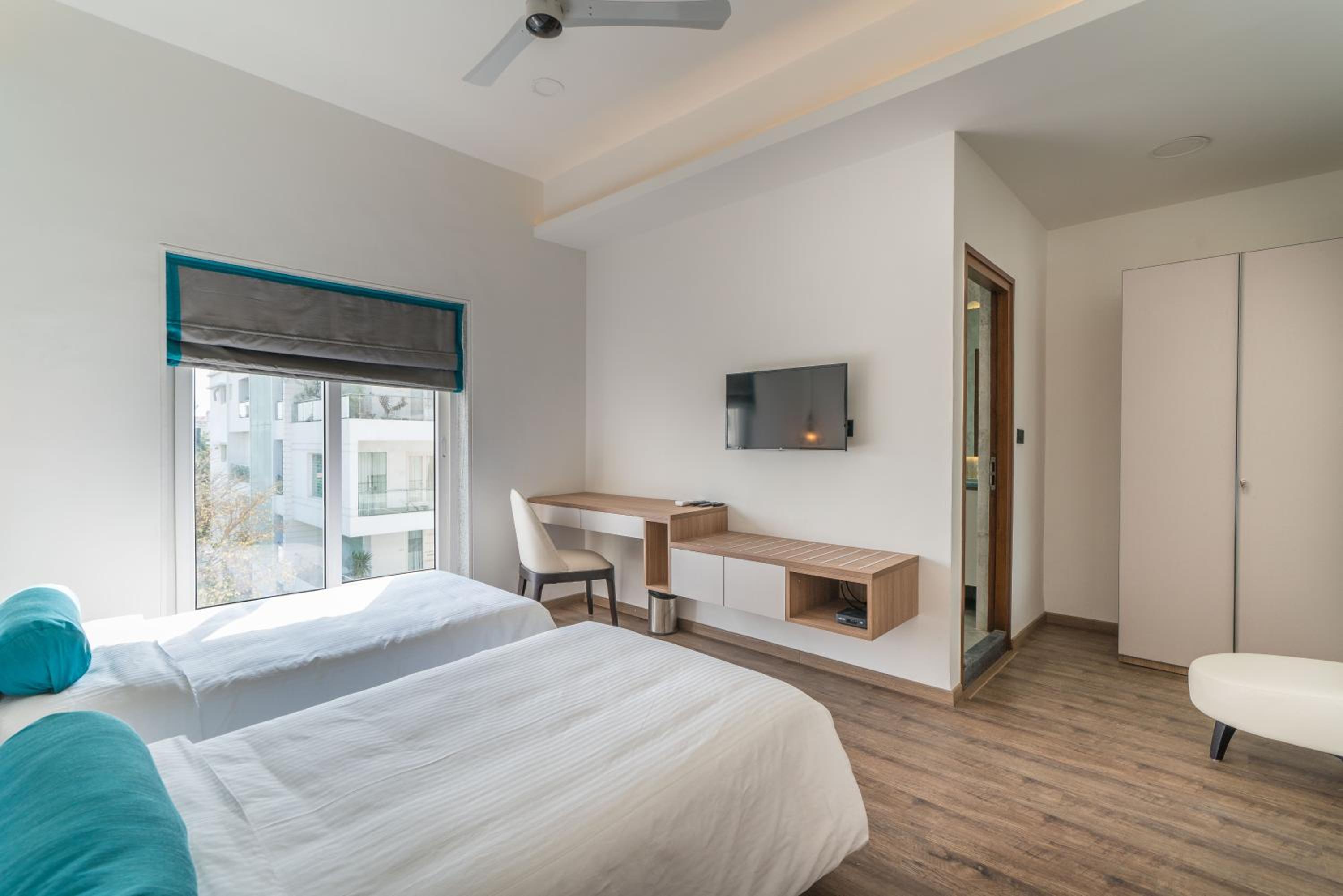 Premier Room - Photo 7