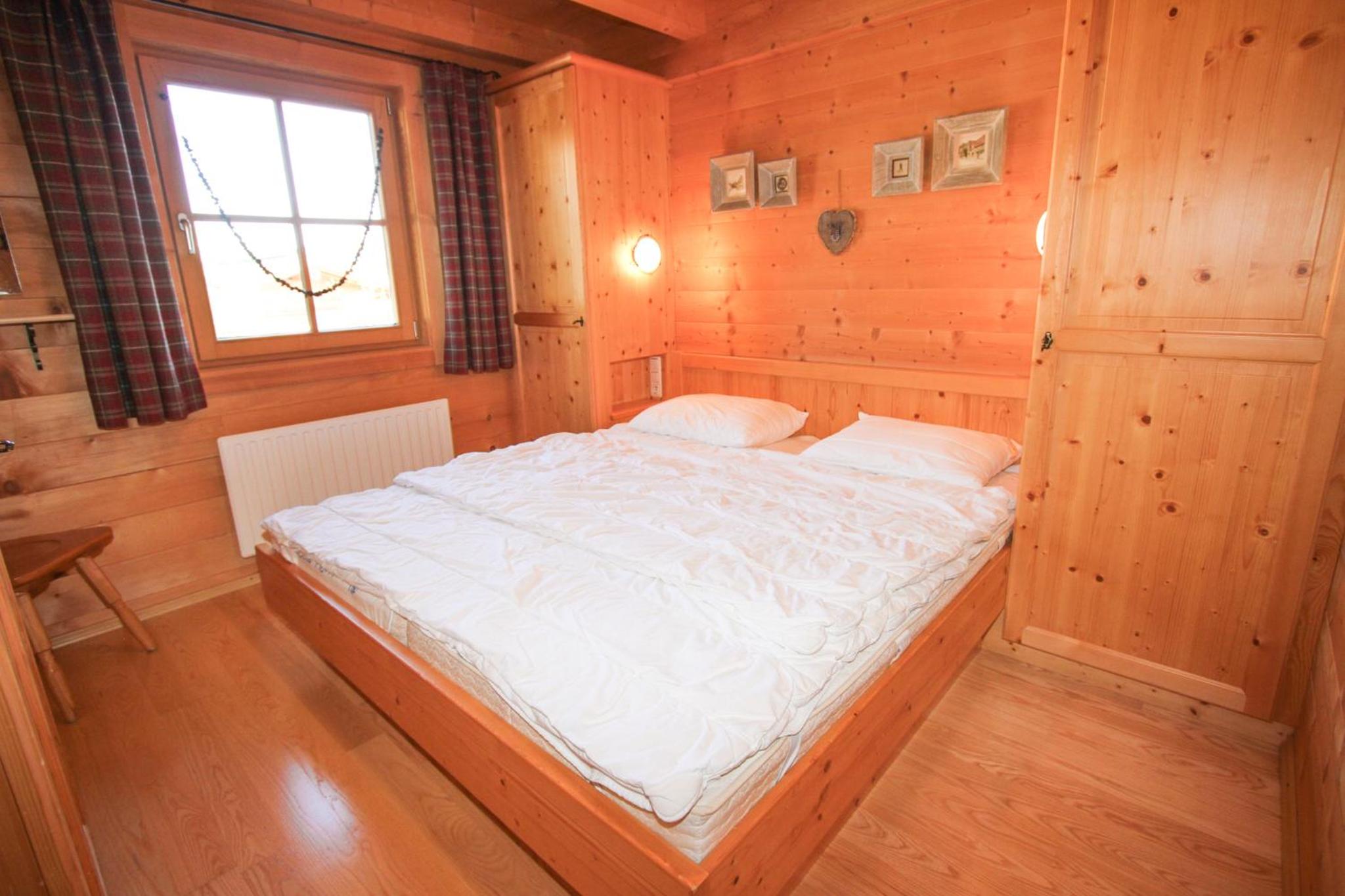 Four-Bedroom House photo 3