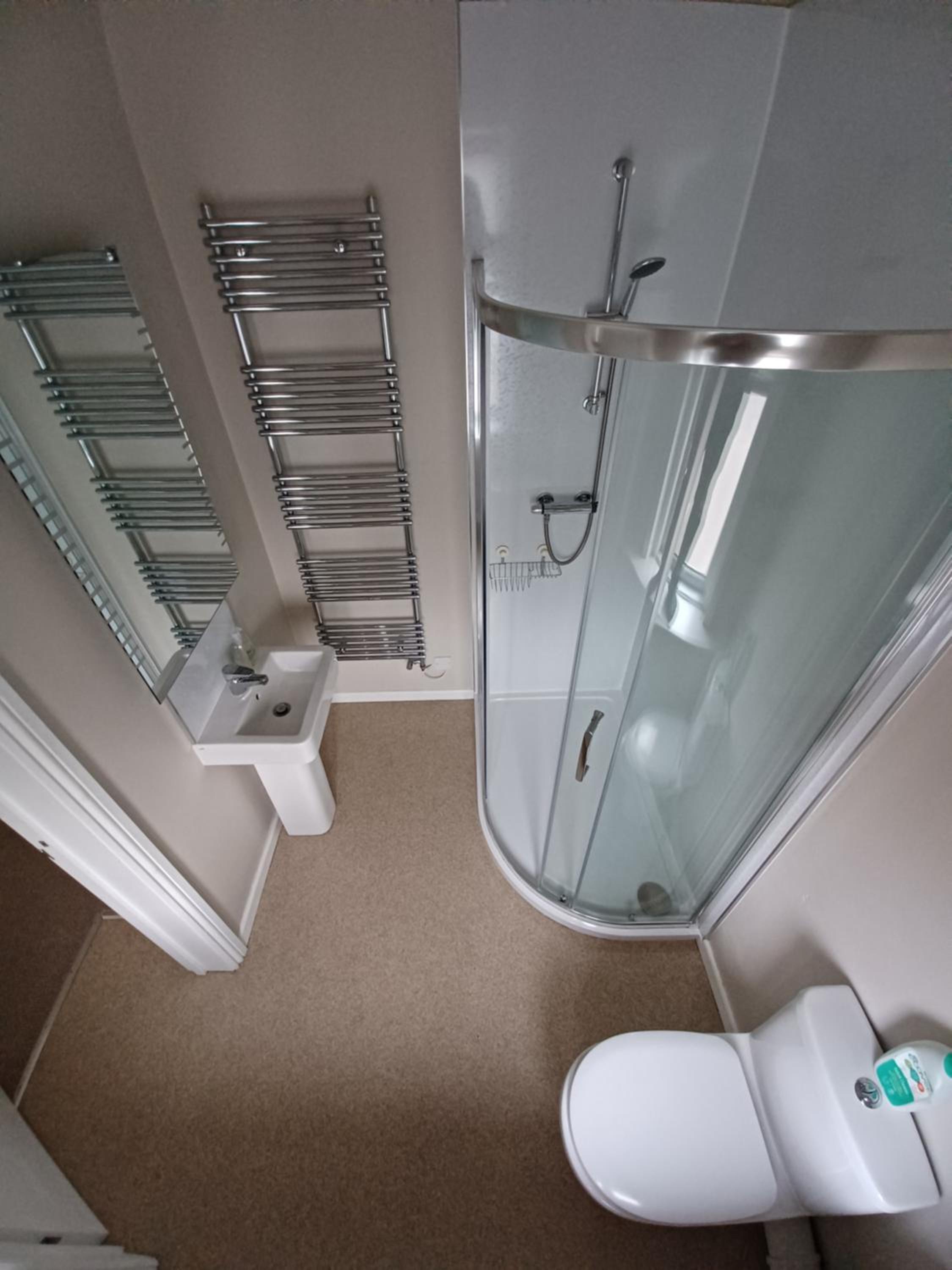 Deluxe Family Suite photo 3