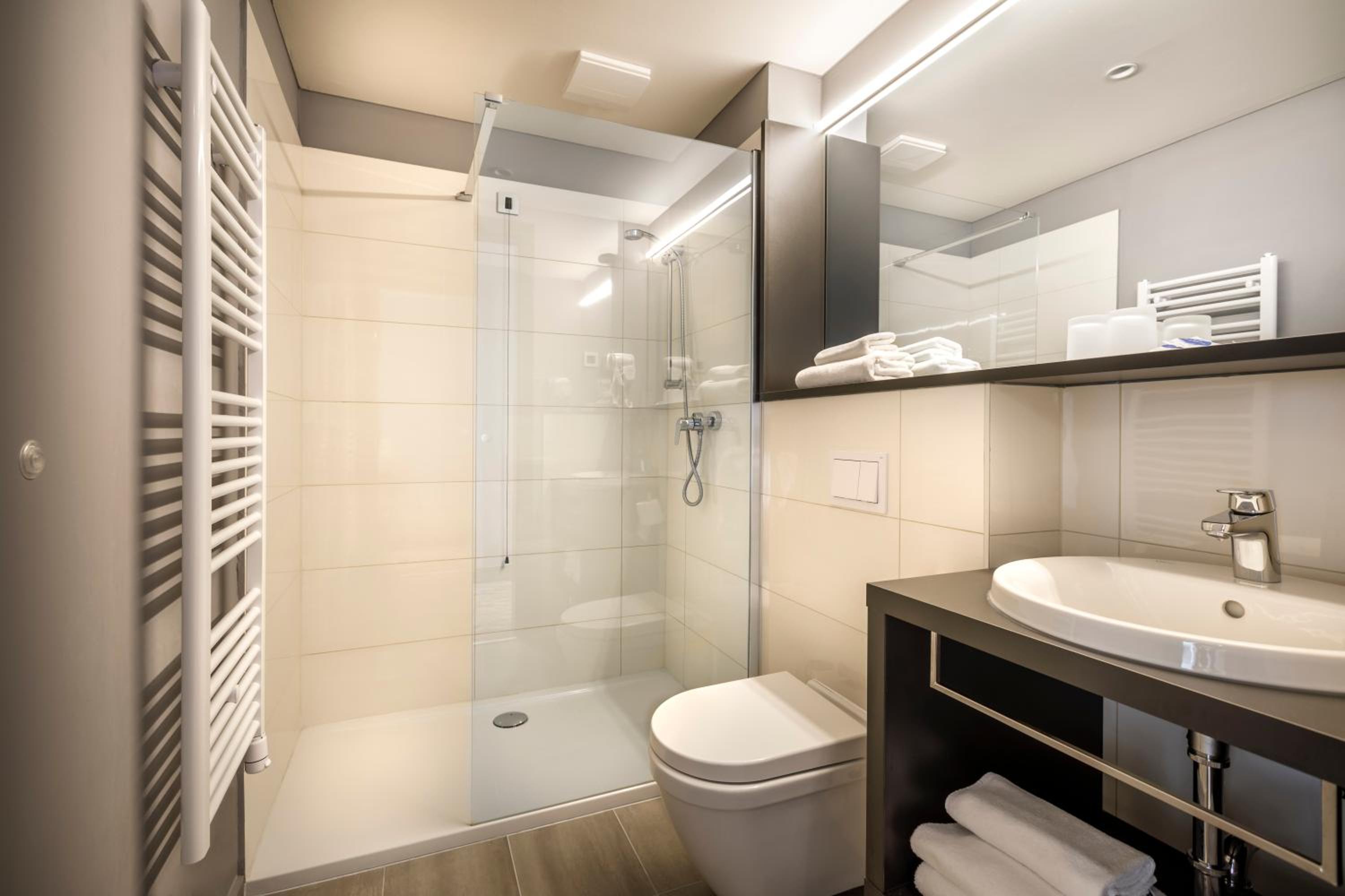 Superior Double Room with Balcony and Sea View - Photo 6