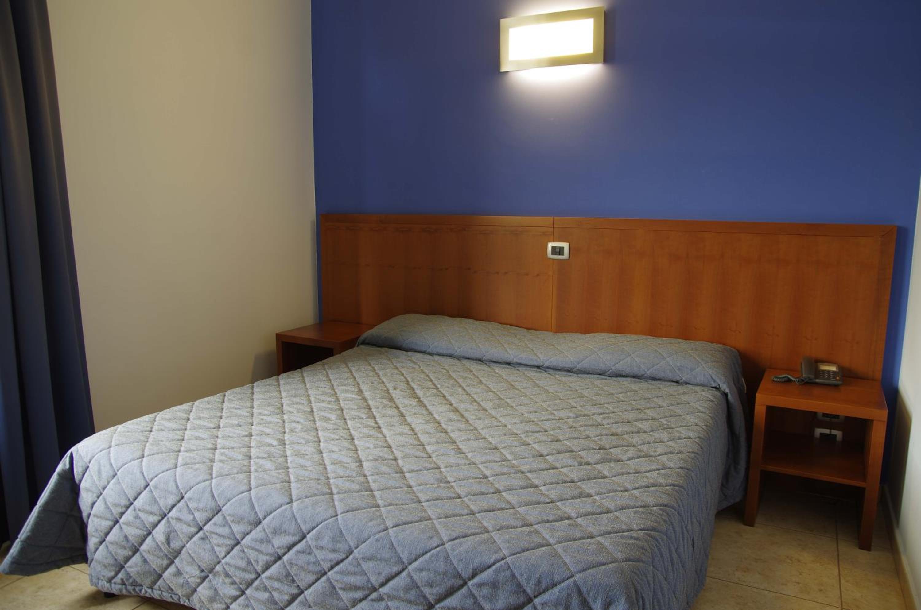 Quarto Duplo