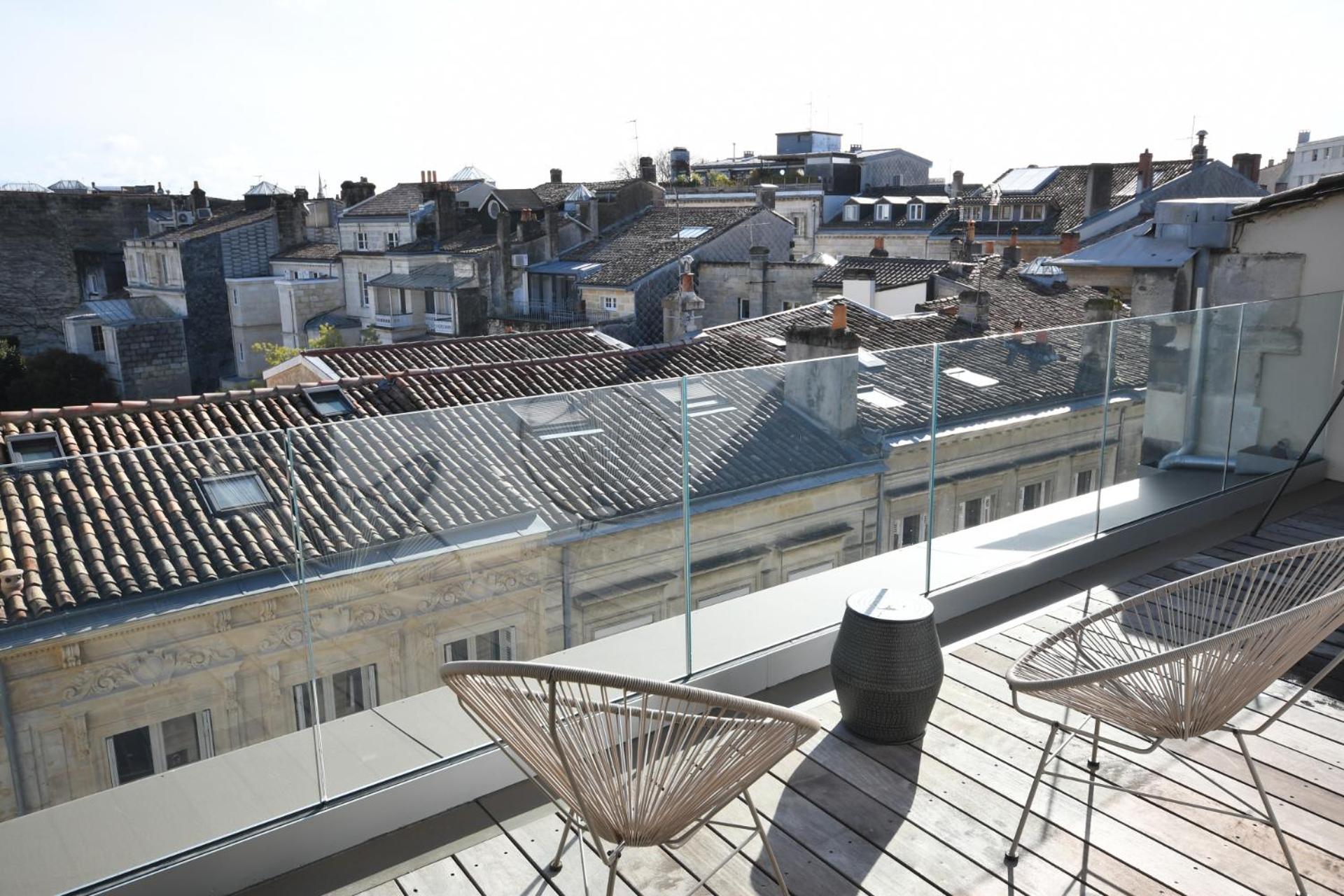 Deluxe Double Room with Terrace