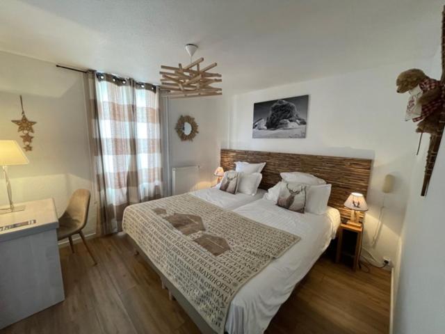 Double or Twin Room photo 2
