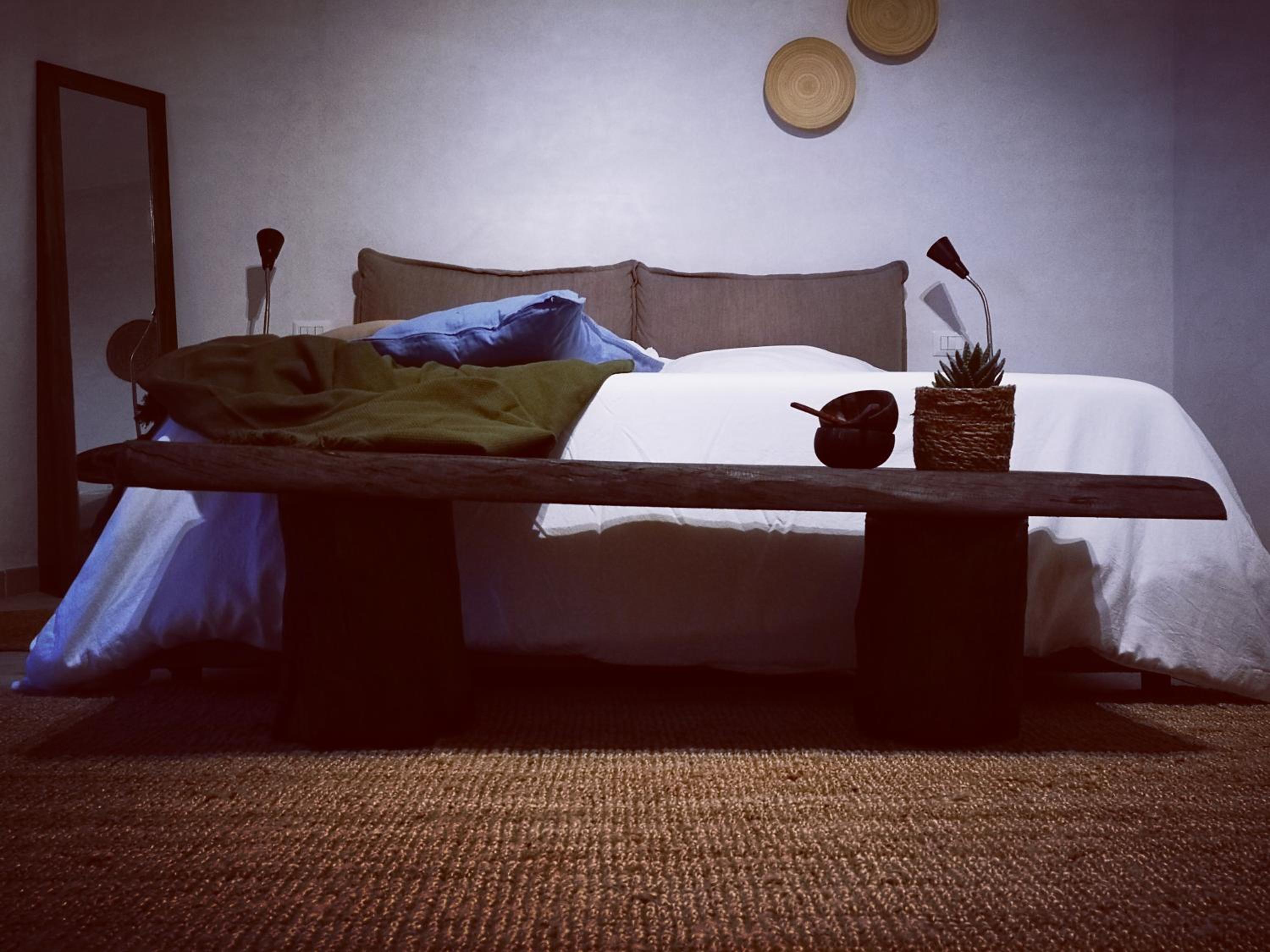 Deluxe Double Room with Sea View - Photo 9
