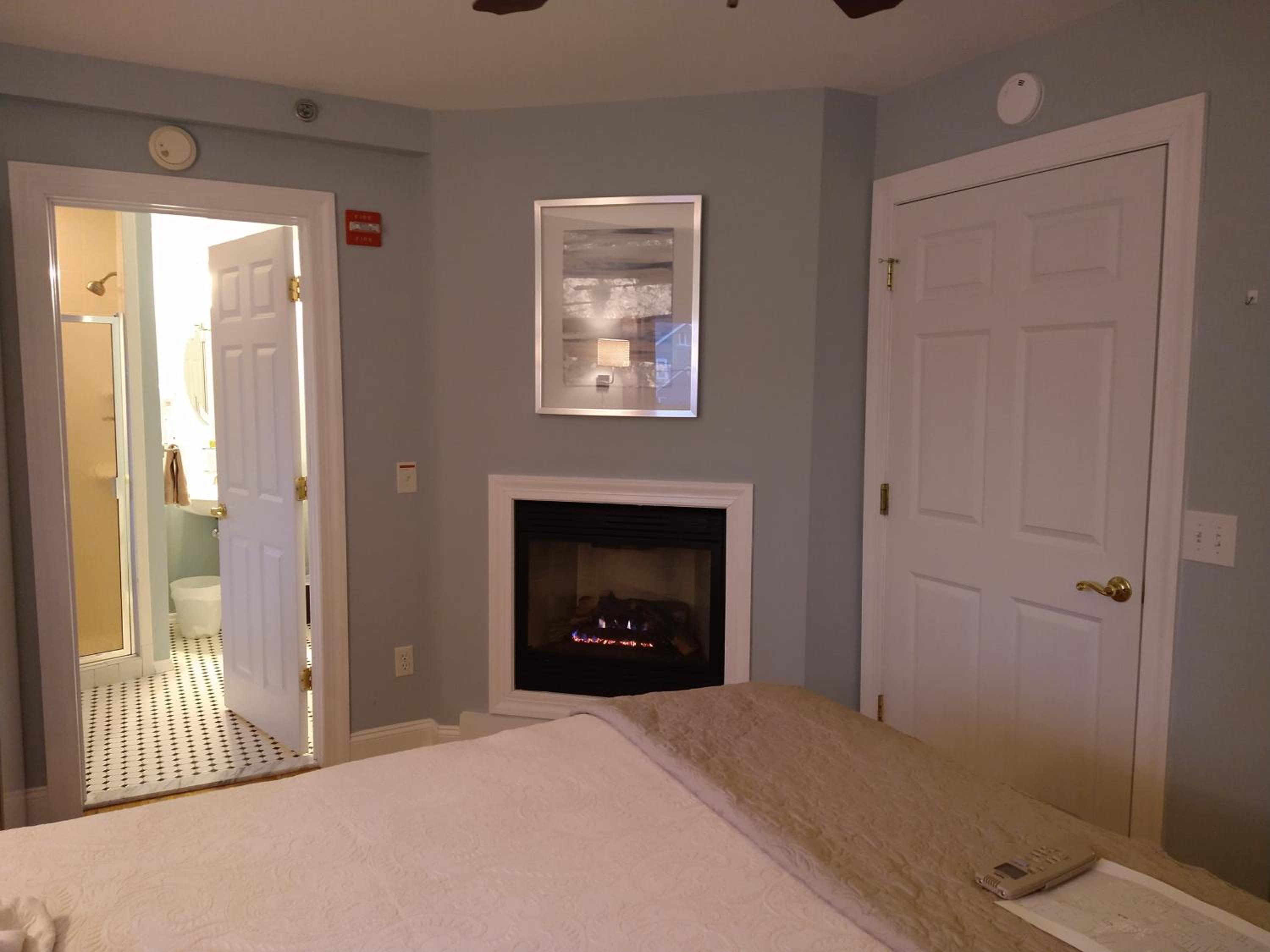 Superior King Room photo 2