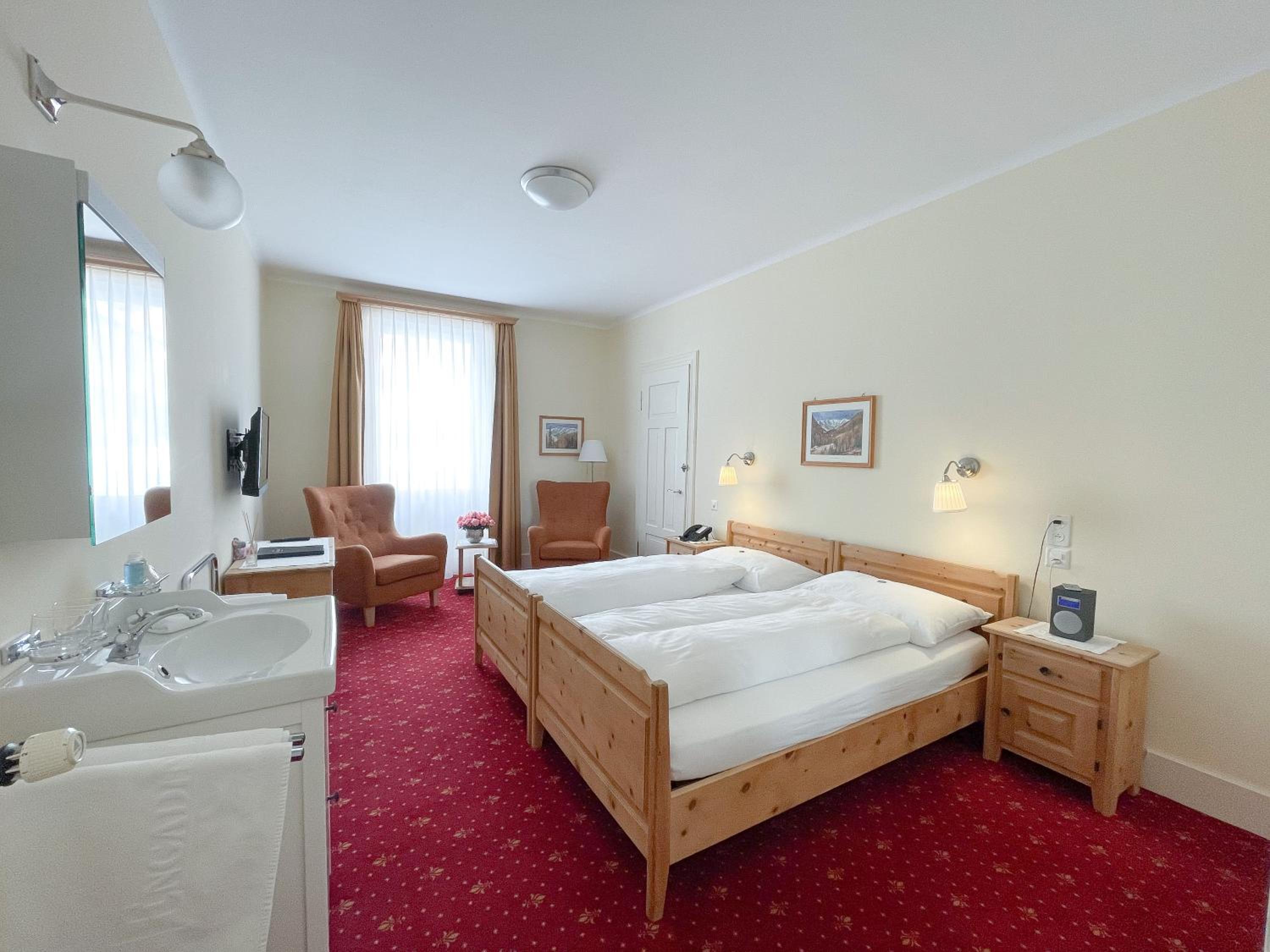 Budget Double Room With Shared Bathroom