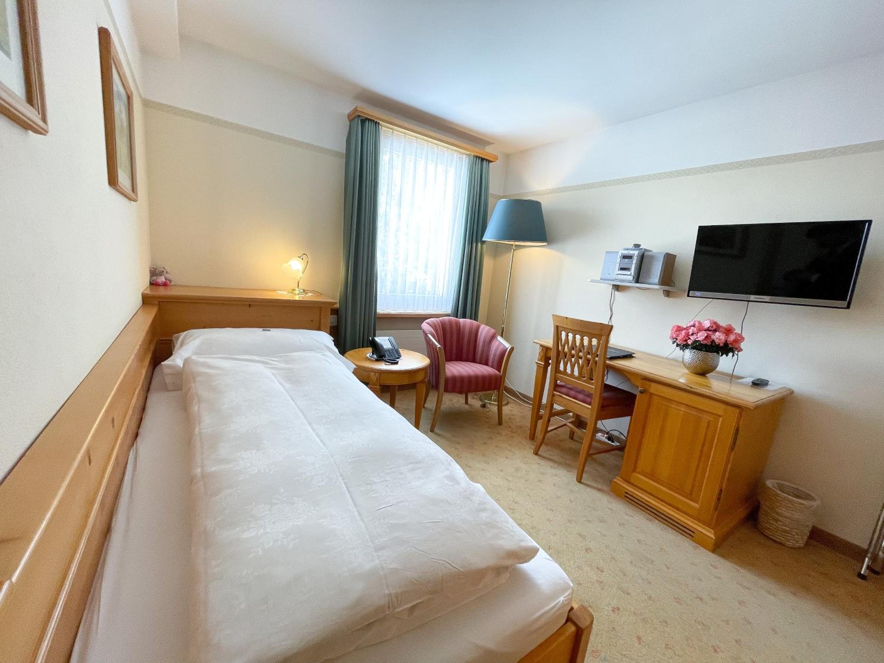 Superior Single Room