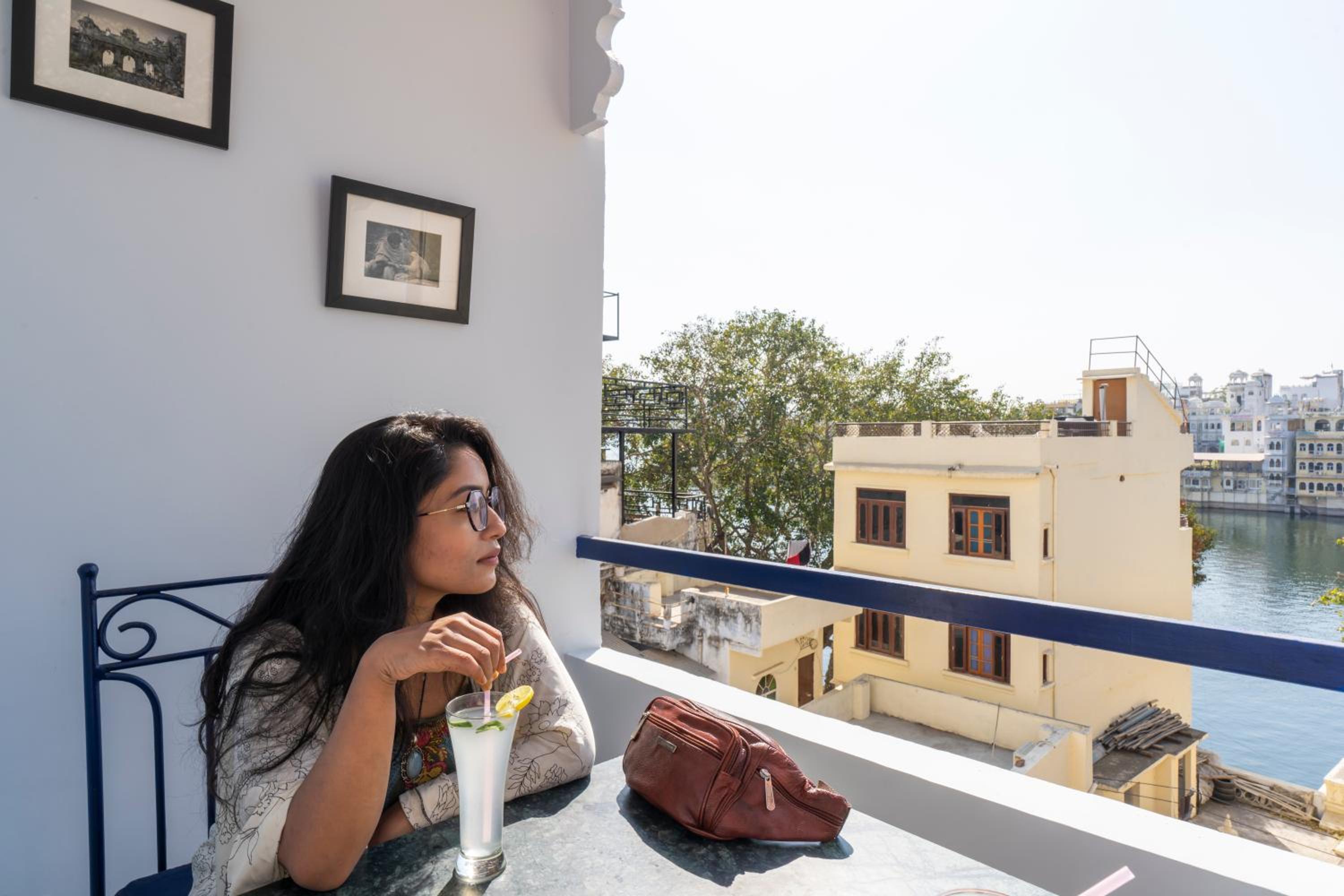 Double Room with Balcony - Photo 2
