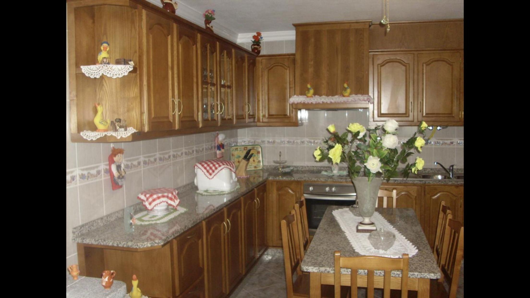 Four-Bedroom House - Photo 122