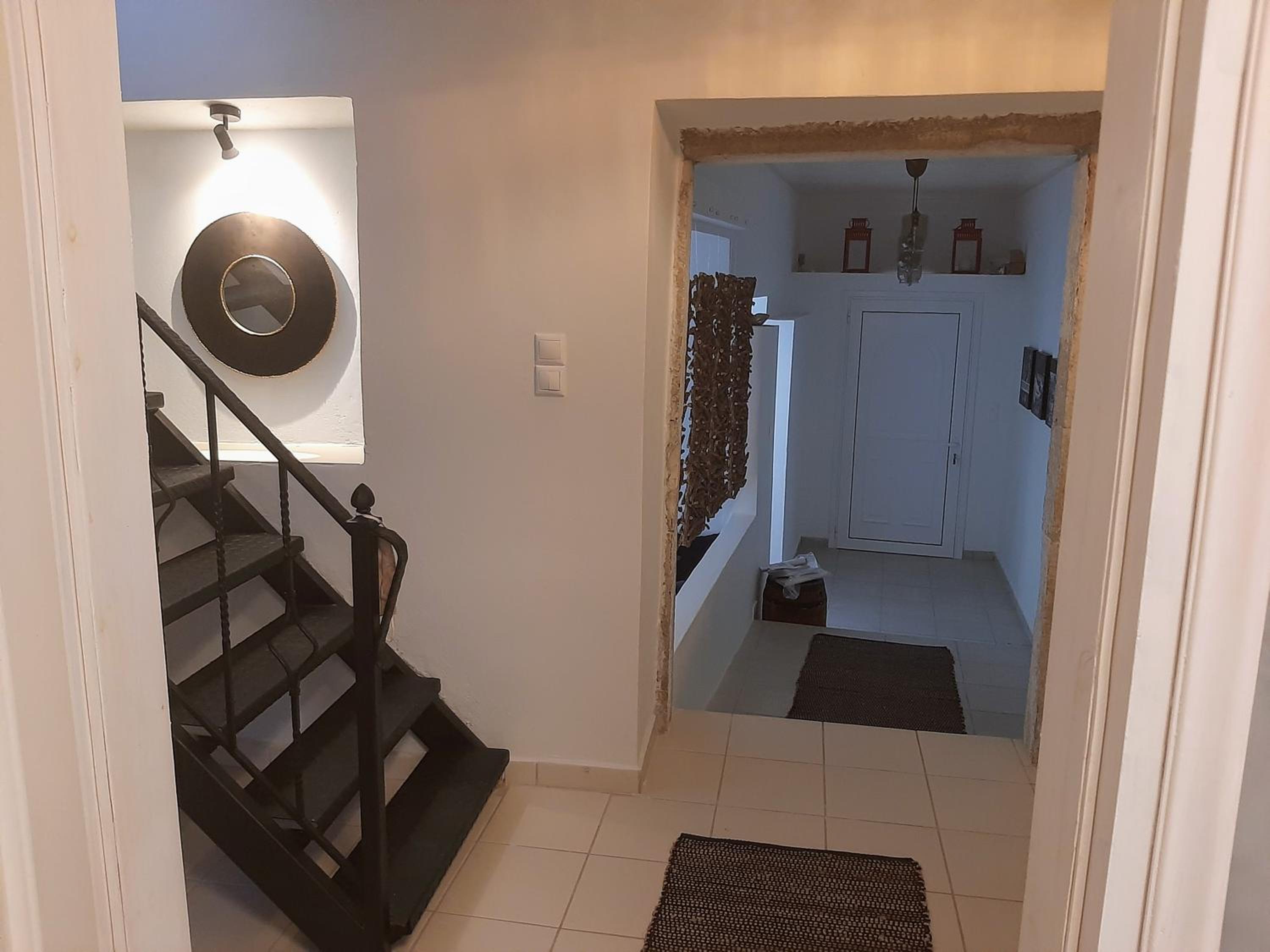 Three-Bedroom House photo 3