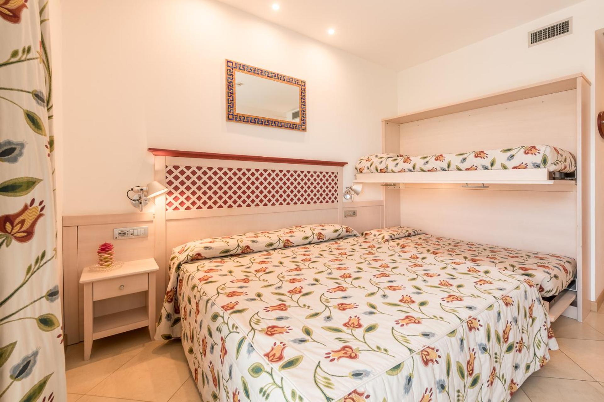 Quadruple Room photo 3