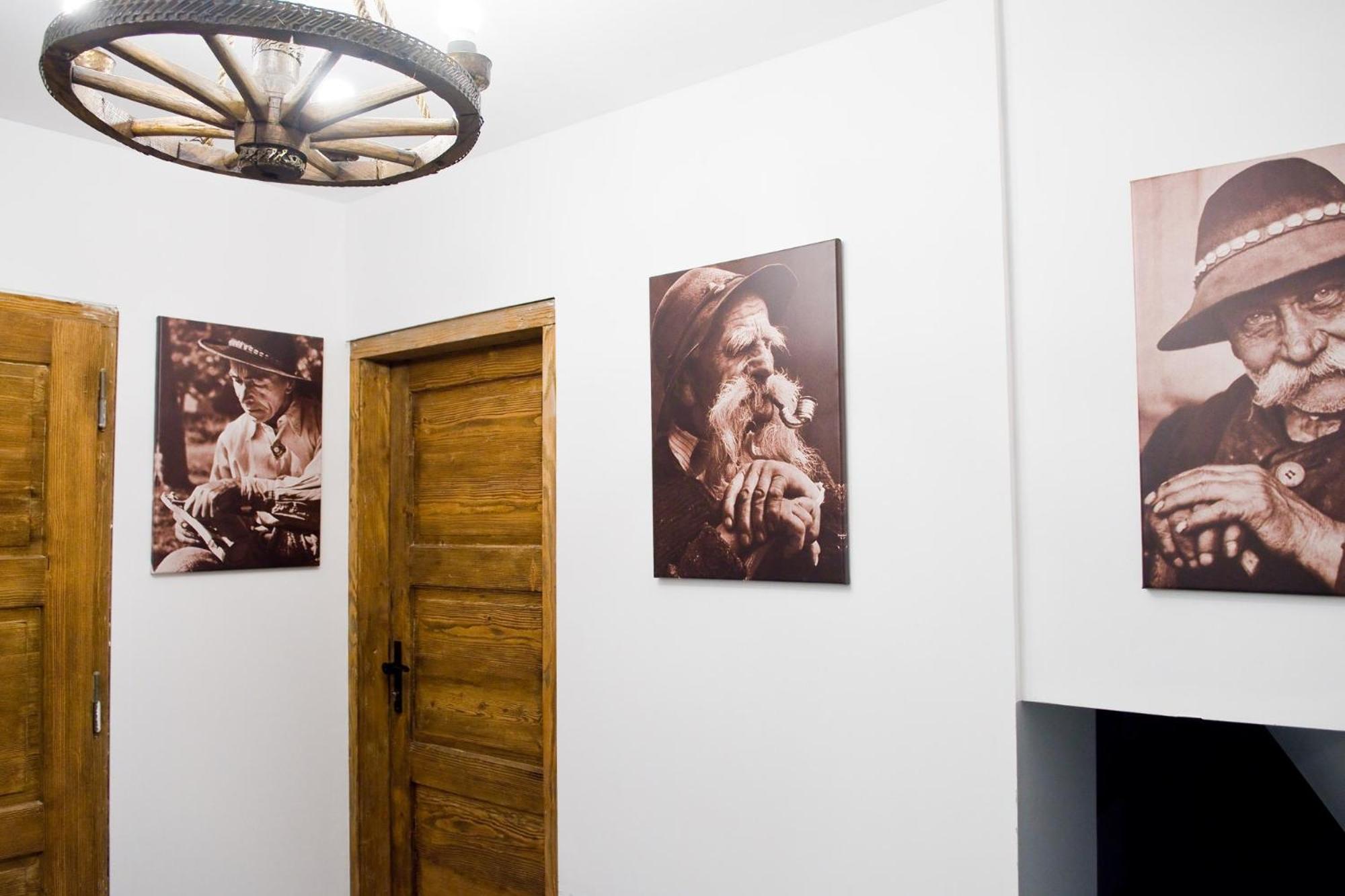 Apartment photo 2