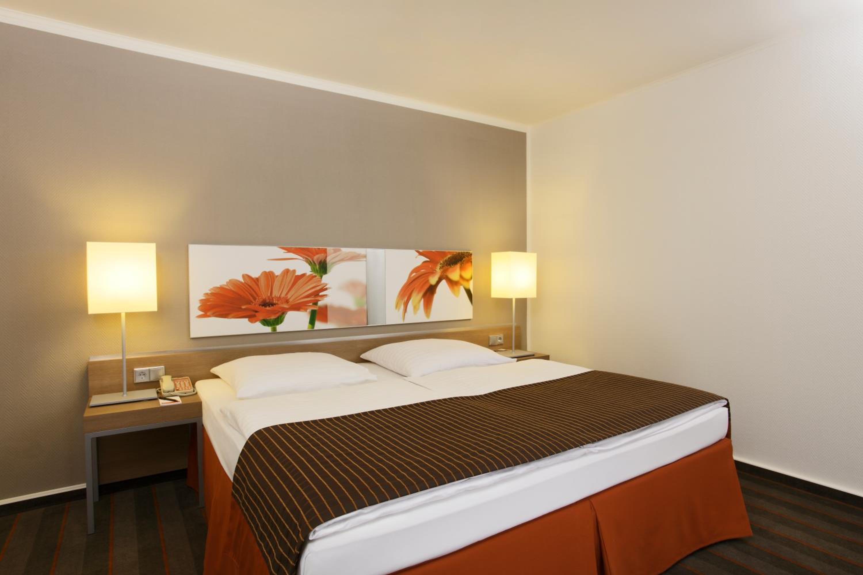 Triple Room with Balcony - Photo 1