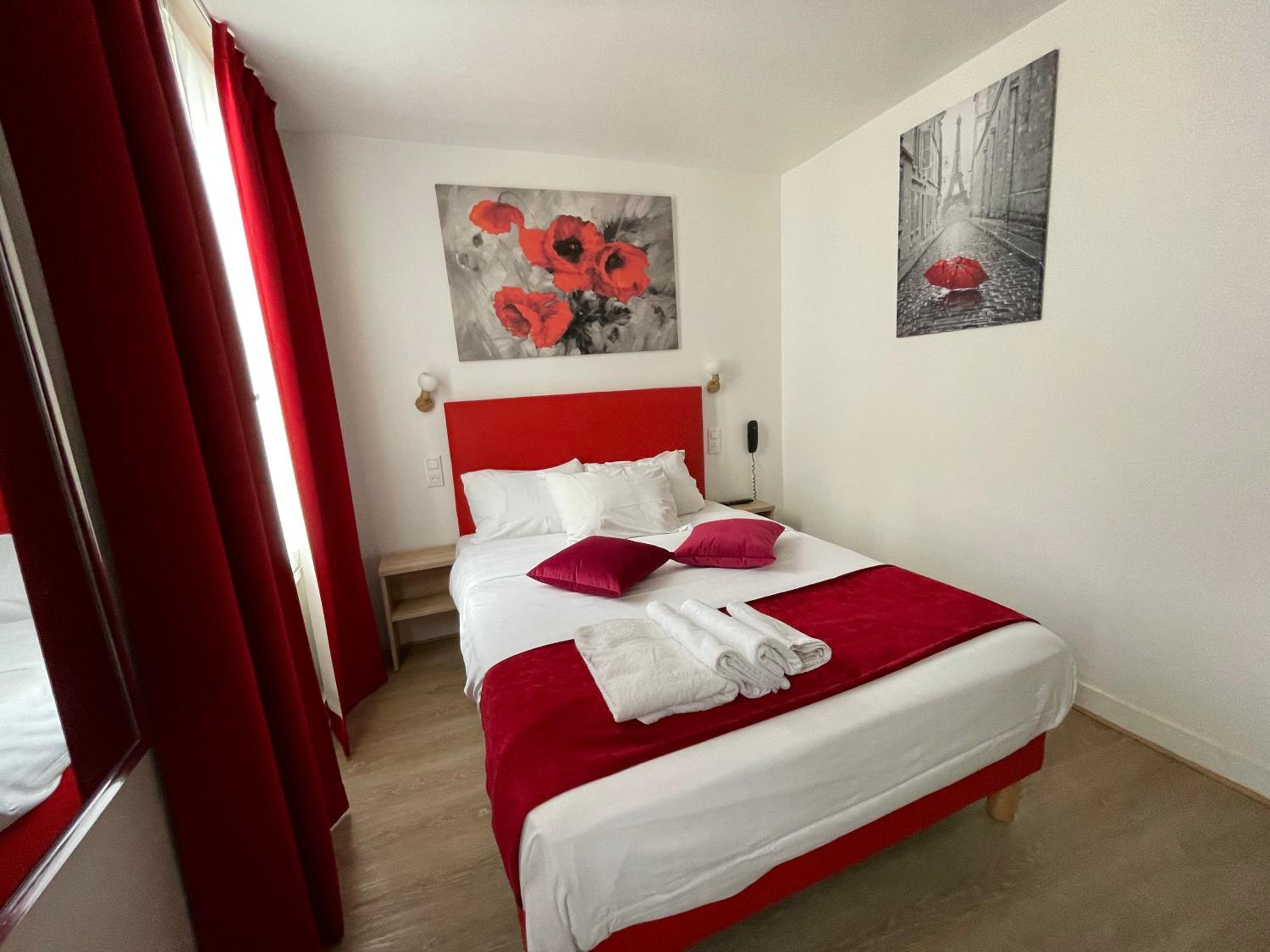 Superior Double Room with Bath photo 1