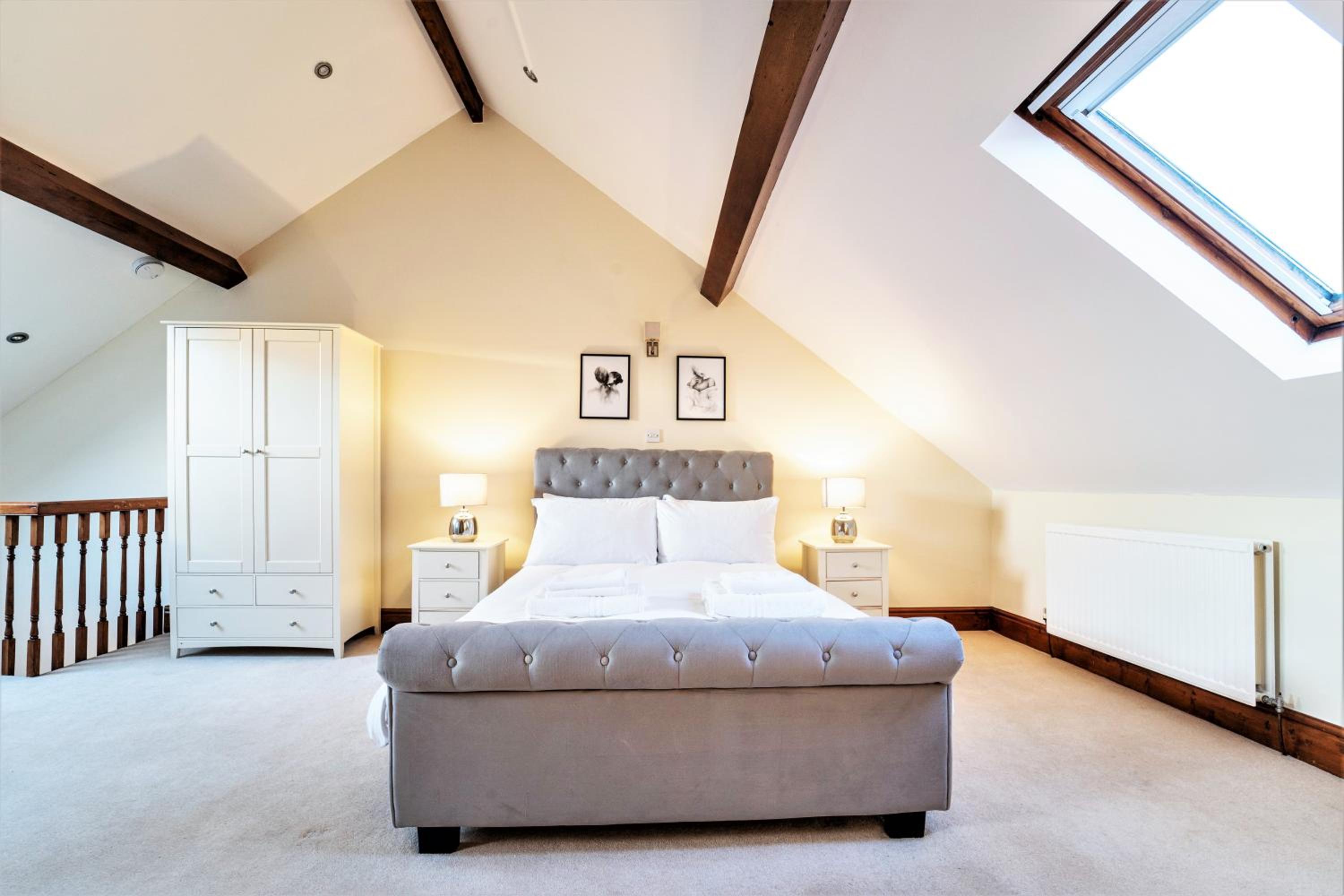 Three-Bedroom House - Photo 14
