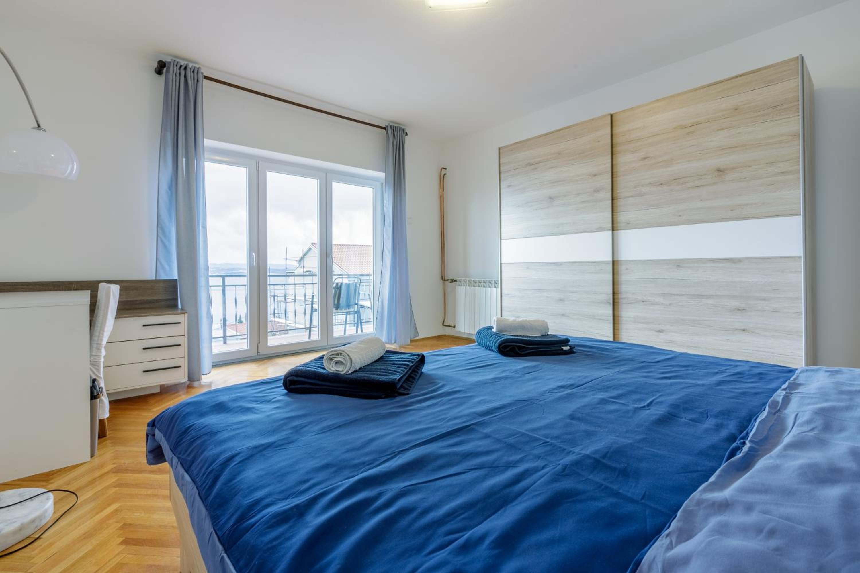 Apartment with Sea View photo 2
