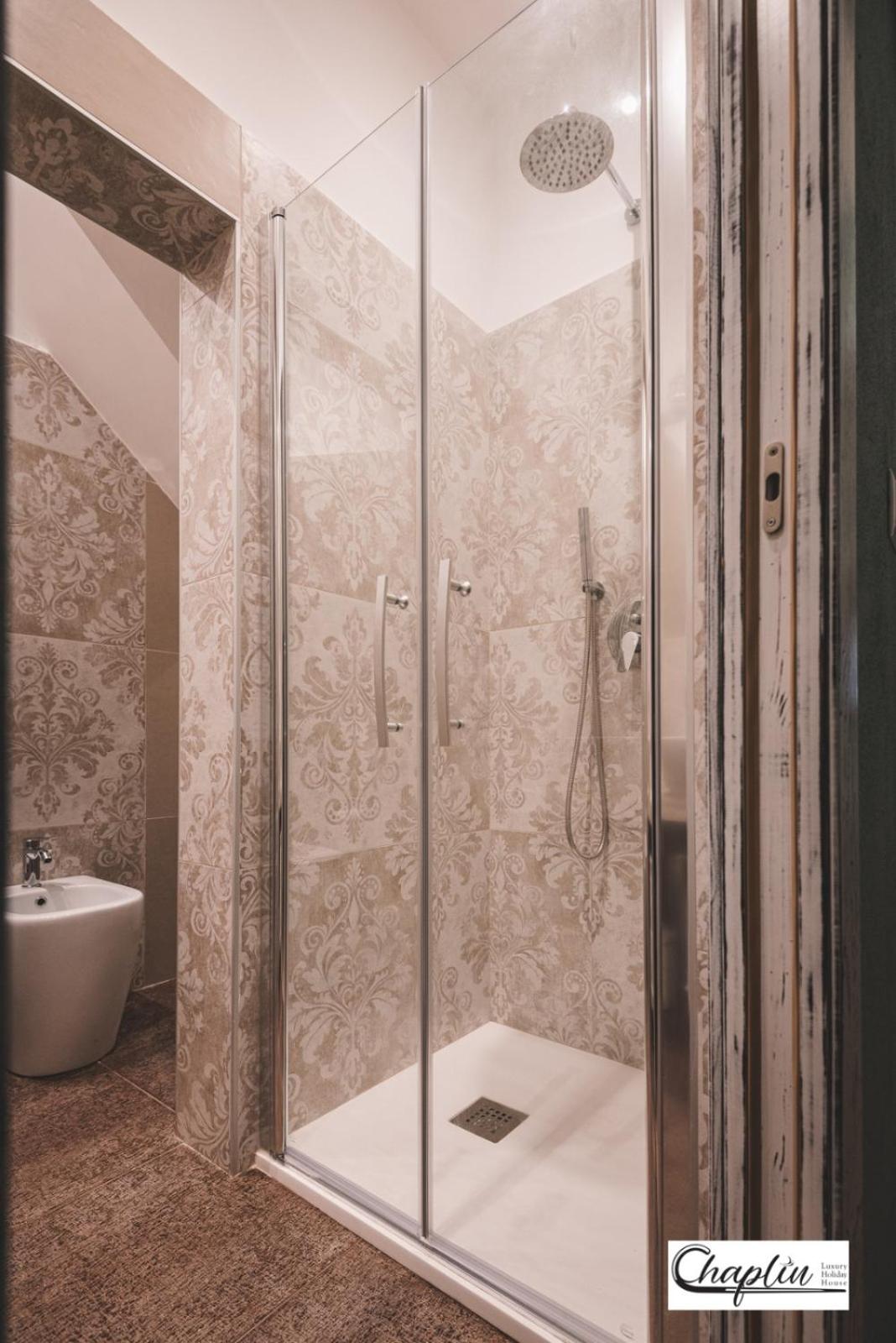 One-Bedroom House - Photo 7