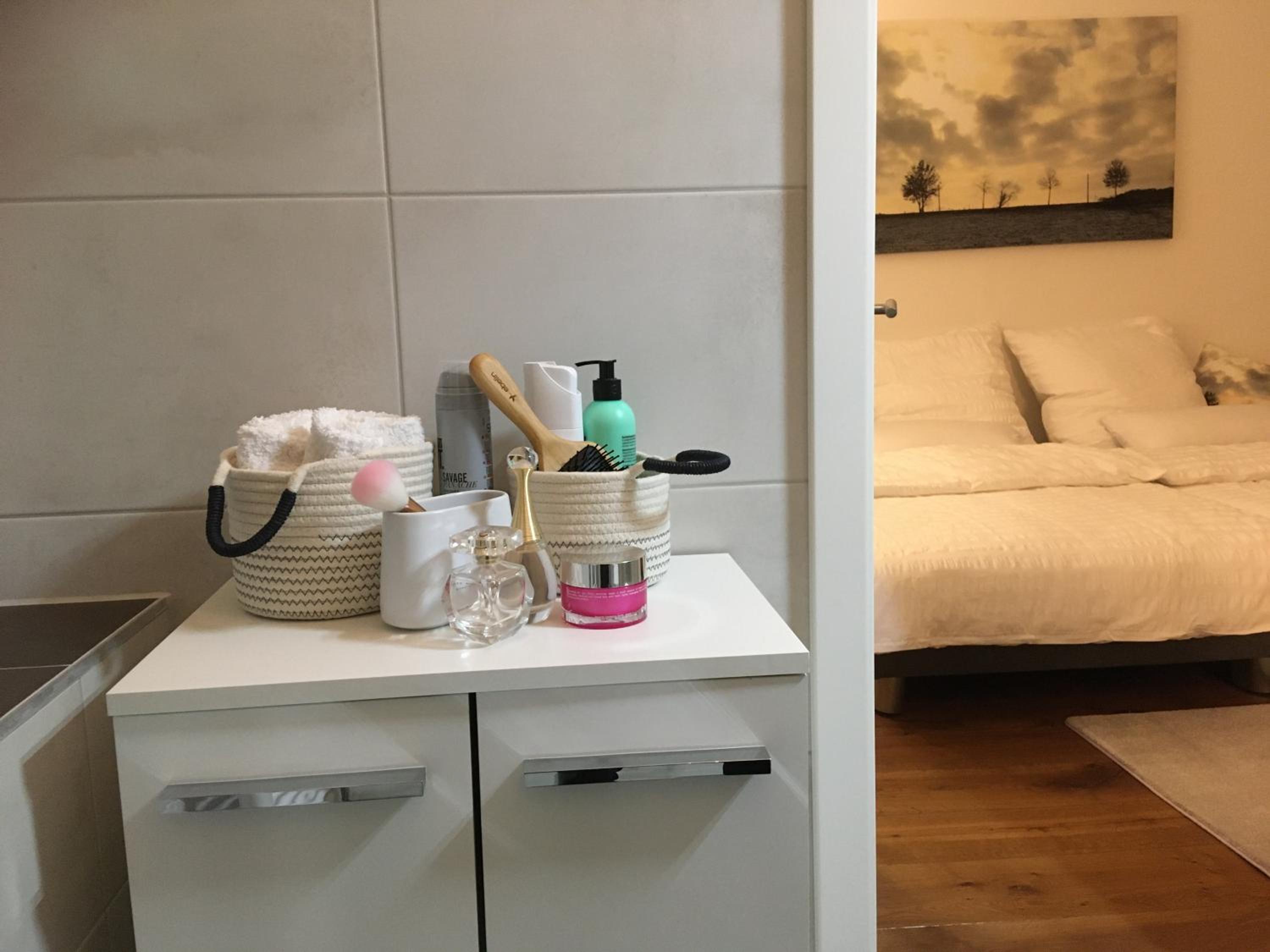 One-Bedroom Apartment - Photo 13