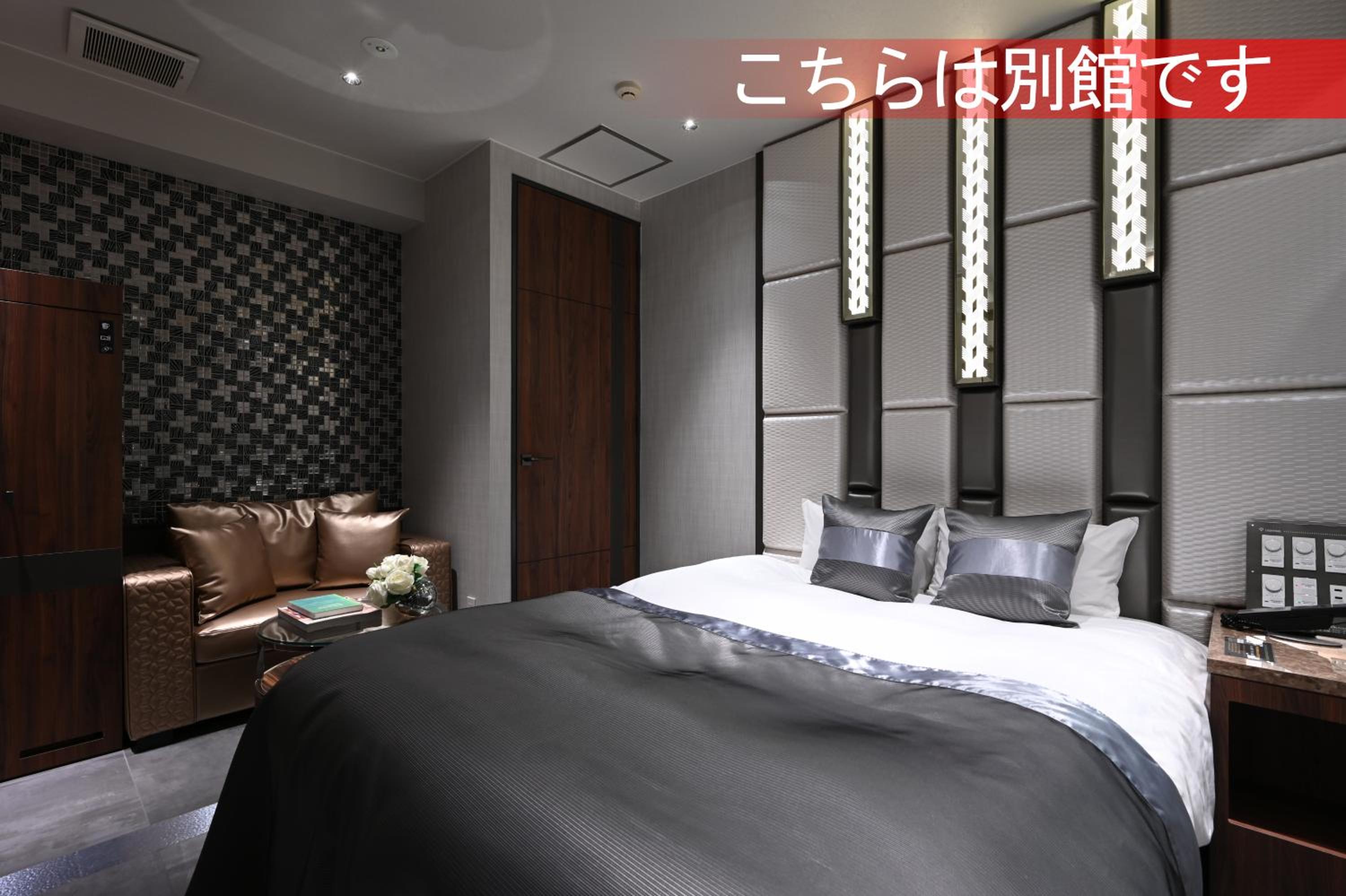 Standard Double Room photo 3