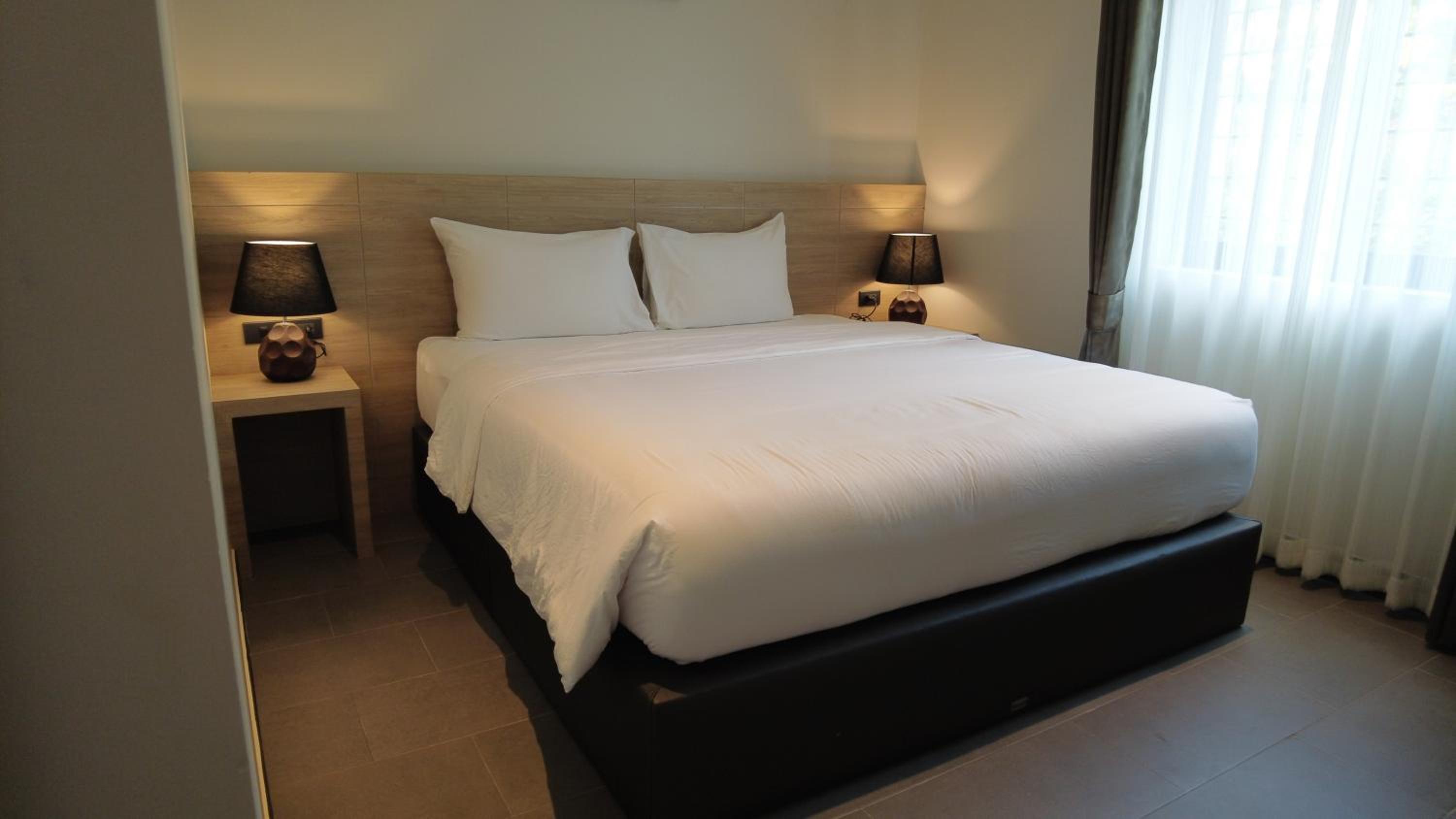 Two-Bedroom Villa - Photo 11