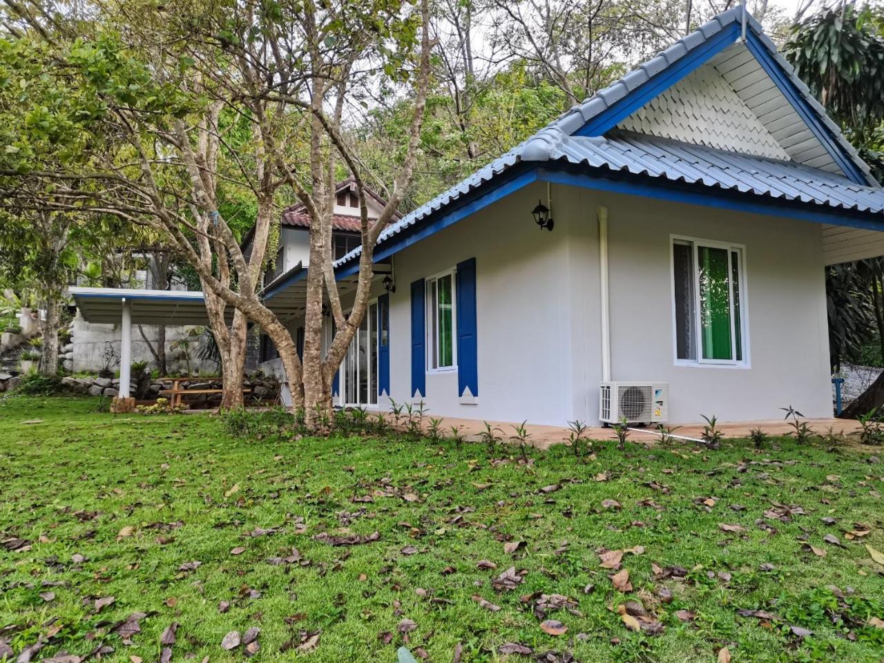 Two-Bedroom House - Photo 24