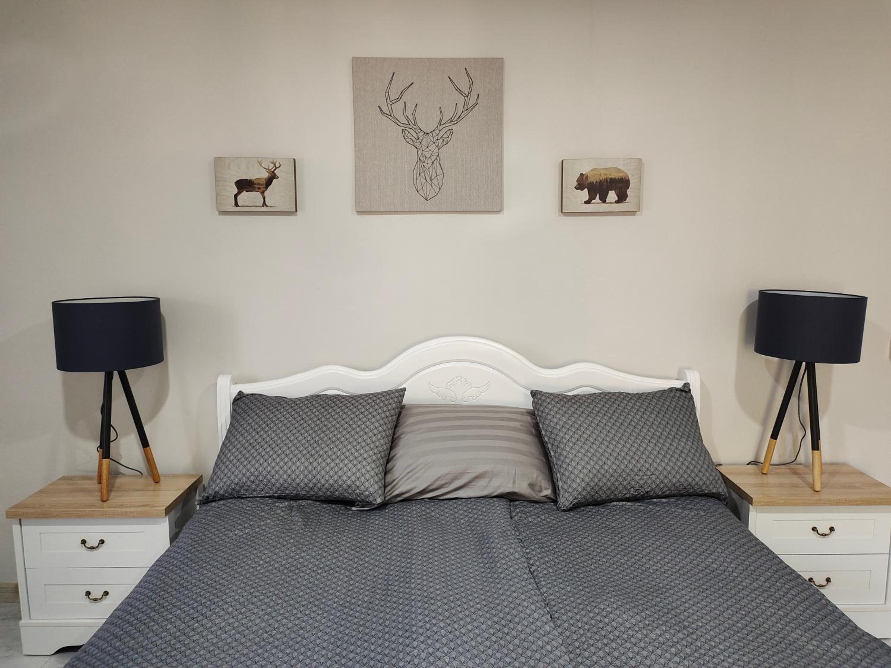 Two-Bedroom House - Photo 22