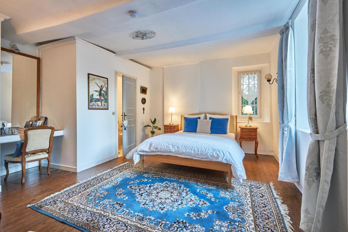 Double Room with Private Bathroom photo 1